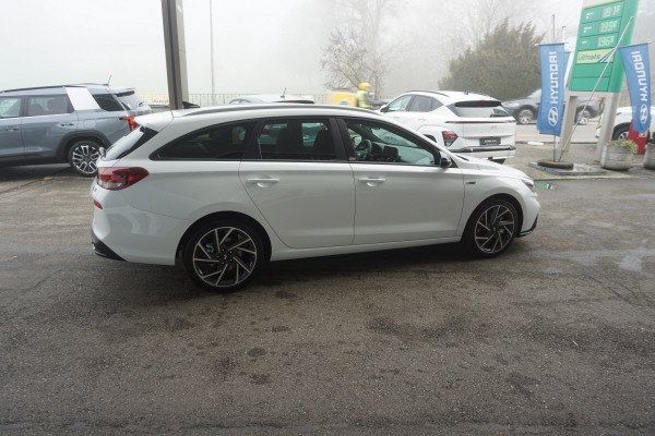 HYUNDAI i30 W 1.5 T-GDi N LineDCT-image-2