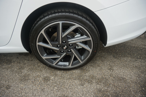 HYUNDAI i30 W 1.5 T-GDi N LineDCT-image-4