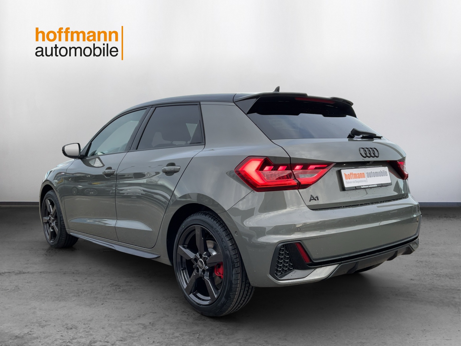 AUDI A1 Sportback 35 TFSI S Line S-tronic-image-5