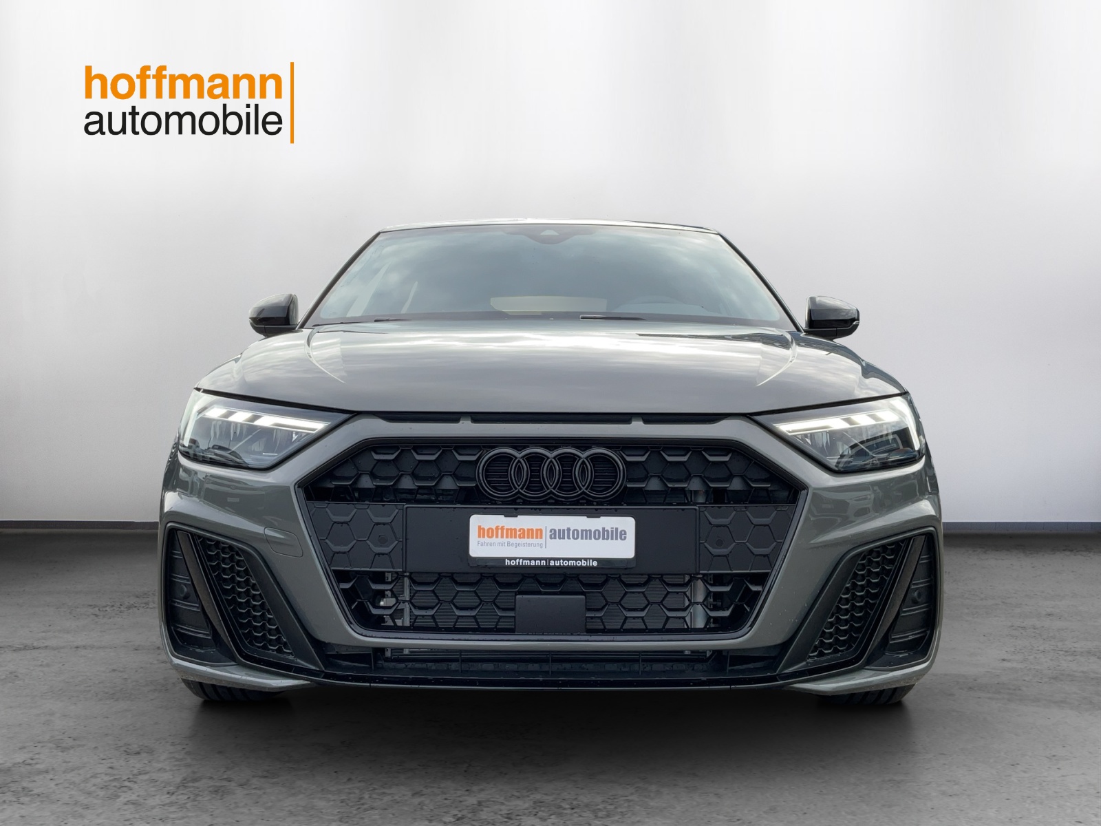 AUDI A1 Sportback 35 TFSI S Line S-tronic-image-1