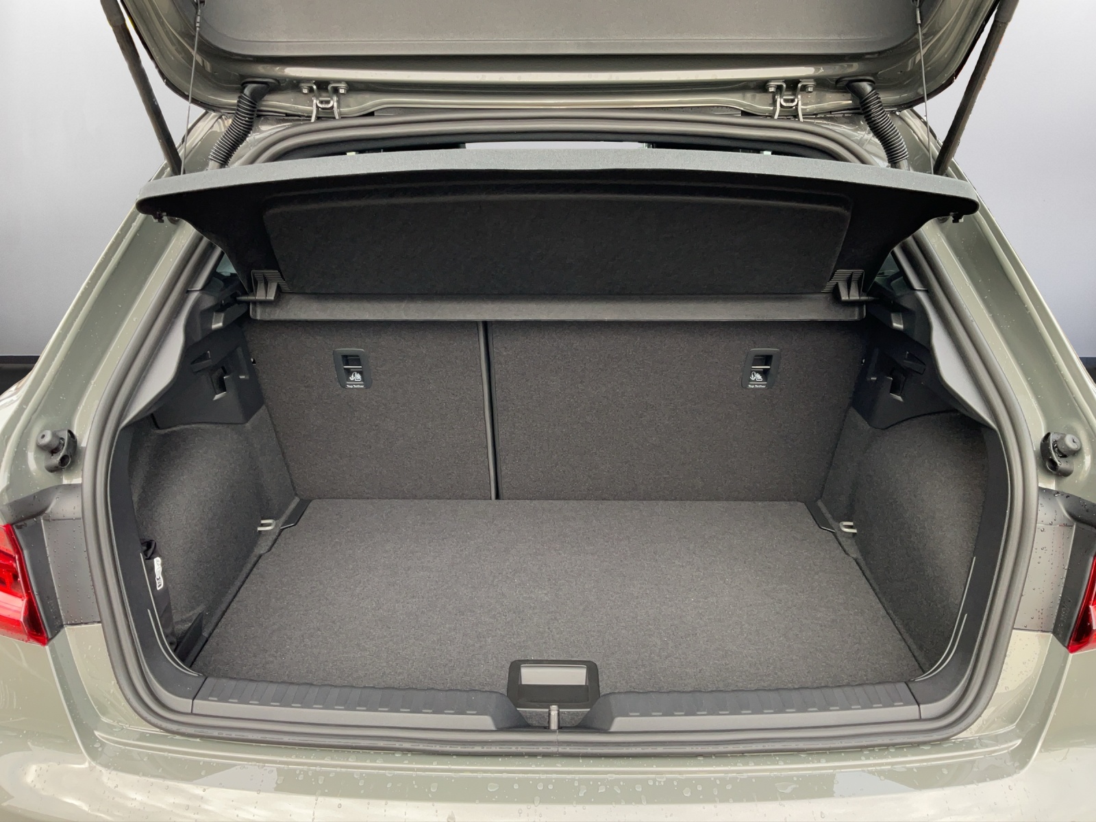 AUDI A1 Sportback 35 TFSI S Line S-tronic-image-11