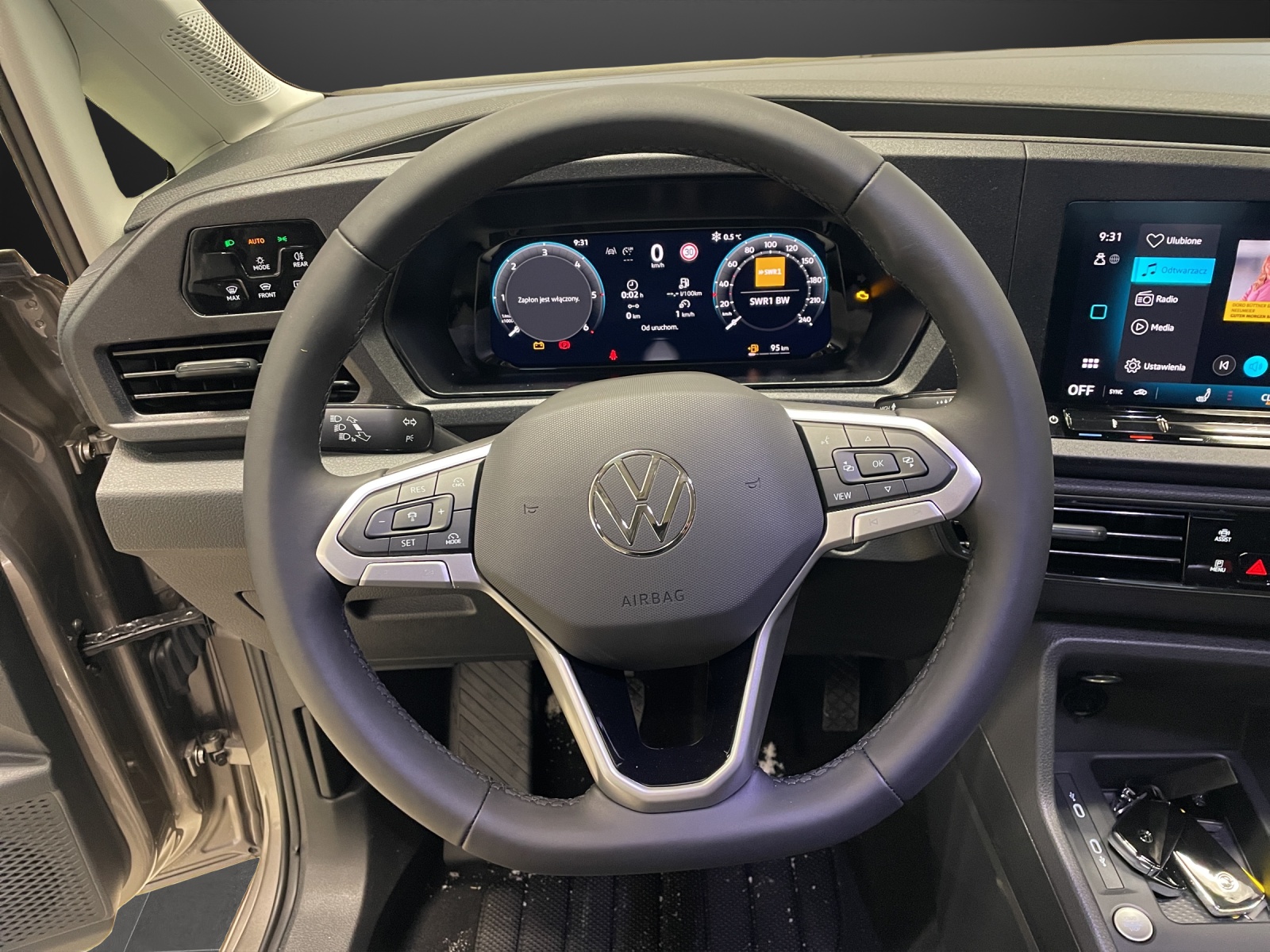 VW Caddy 2.0 TDI 4Motion-image-10