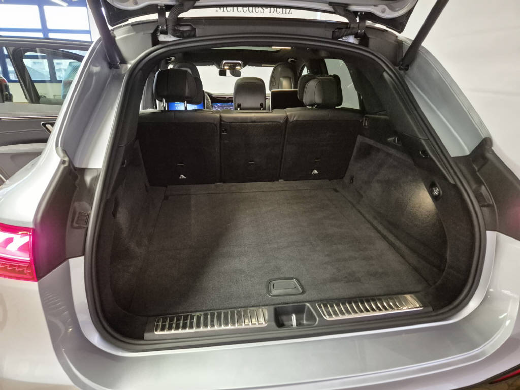 MERCEDES-BENZ EQS 580 4Matic SUV-image-5