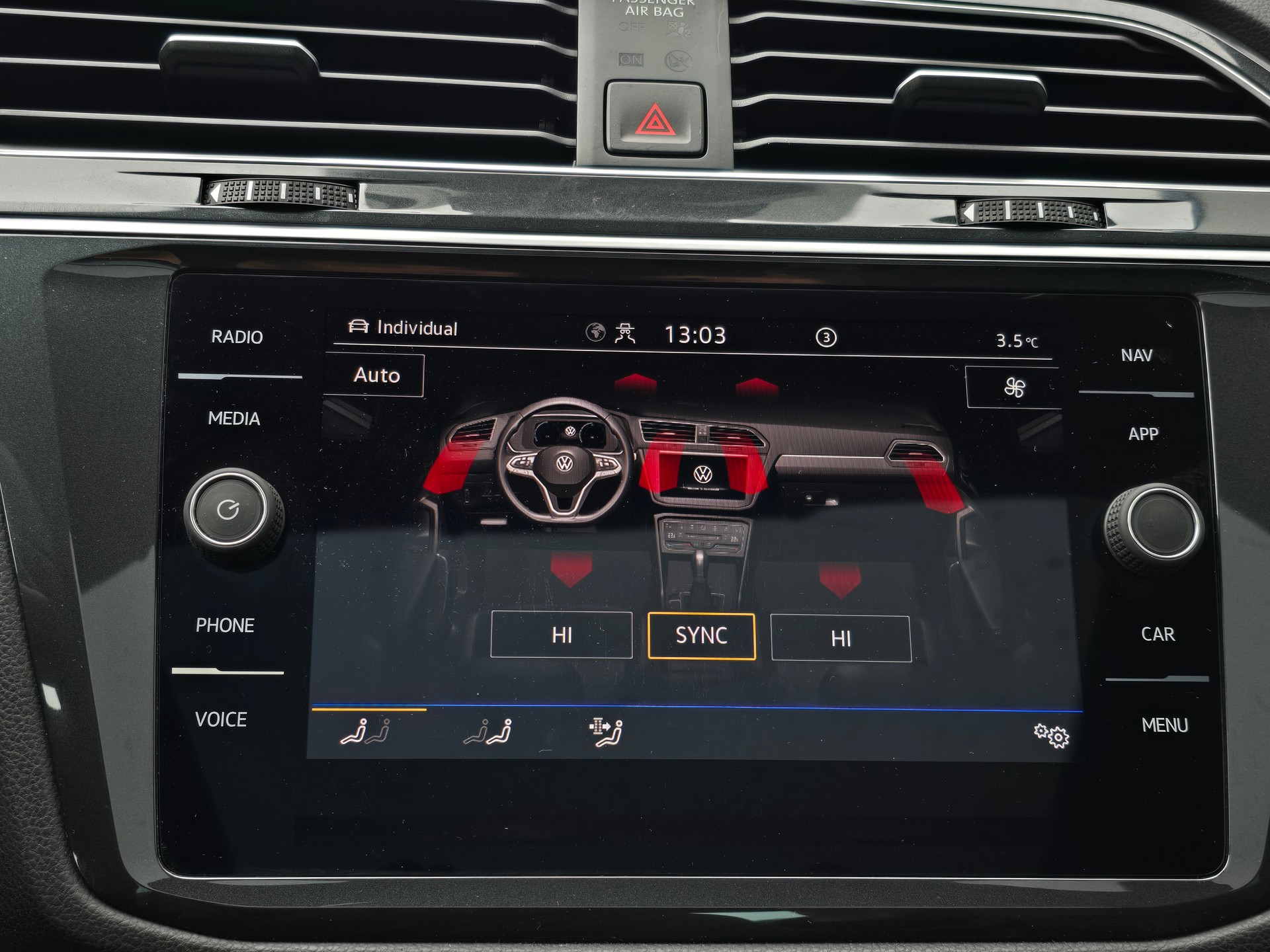 VW Tiguan 2.0 TDI SCR R-Line 4Motion DSG mit AHK-image-18