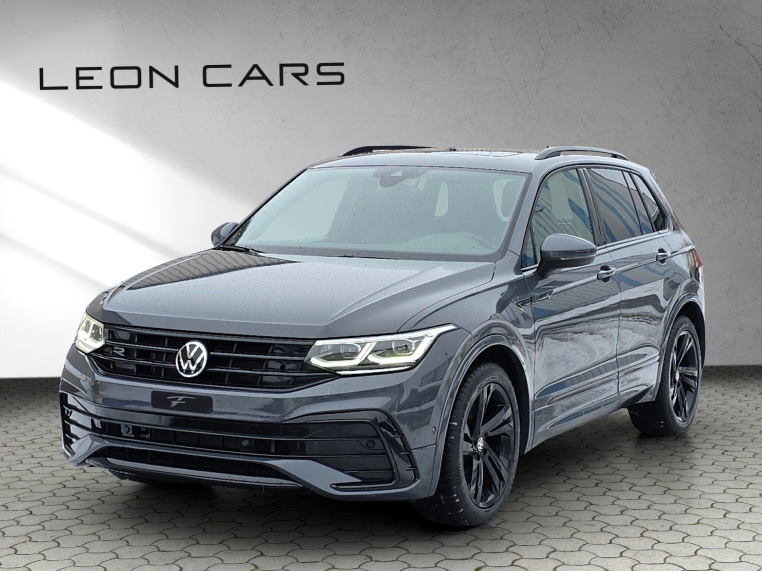 VW Tiguan 2.0 TDI SCR R-Line 4Motion DSG mit AHK-image-0