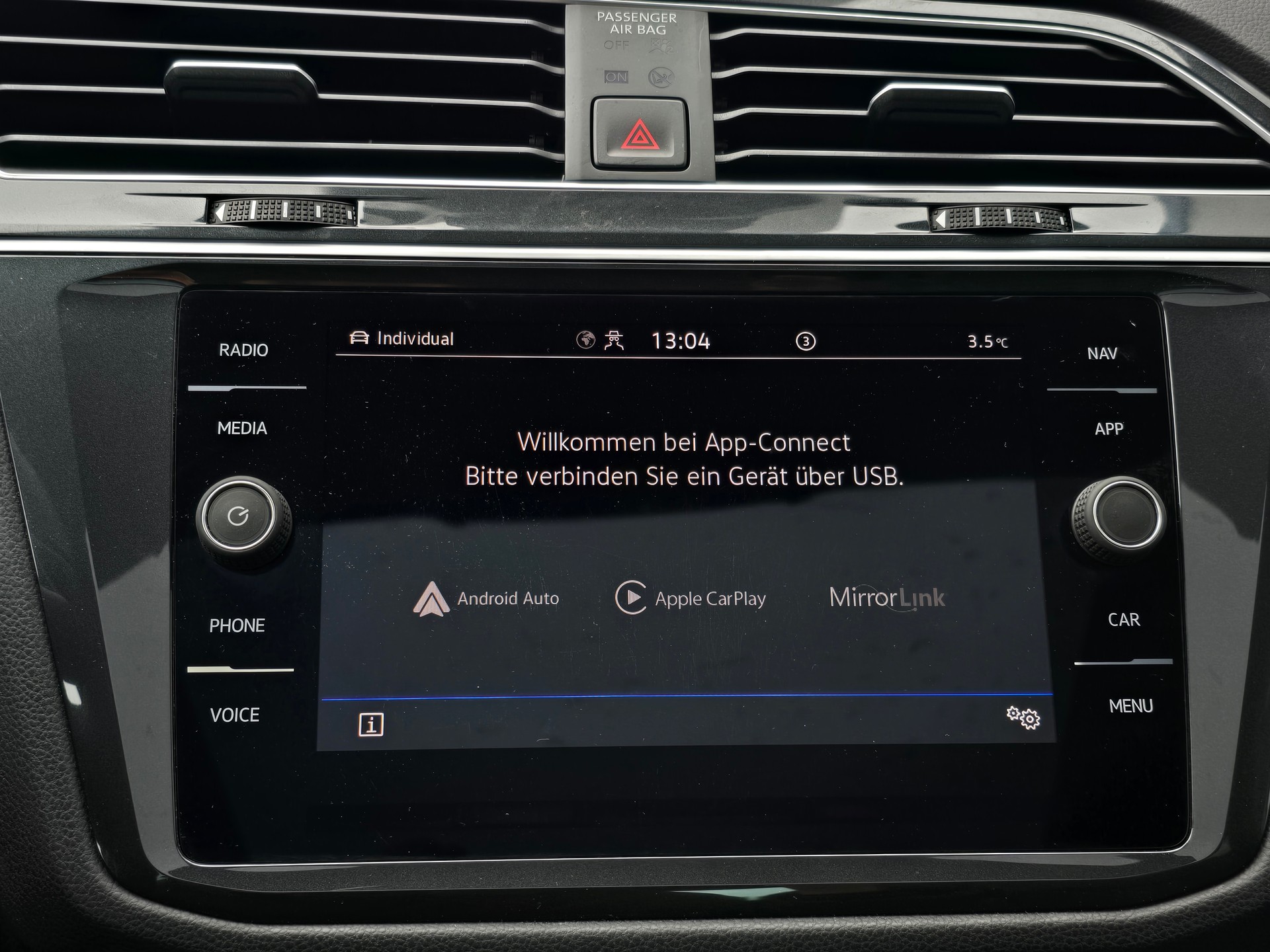 VW Tiguan 2.0 TDI SCR R-Line 4Motion DSG mit AHK-image-20