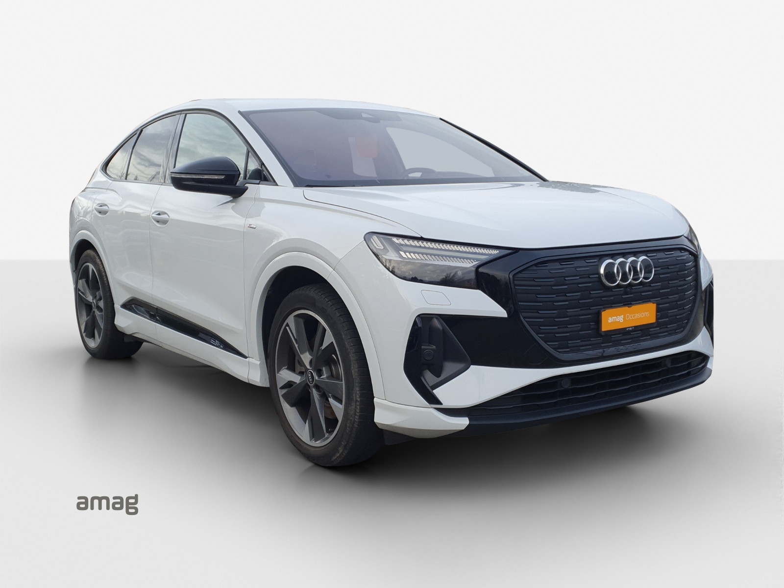 AUDI Q4 Sportback e-tron 50 quattro-image-6