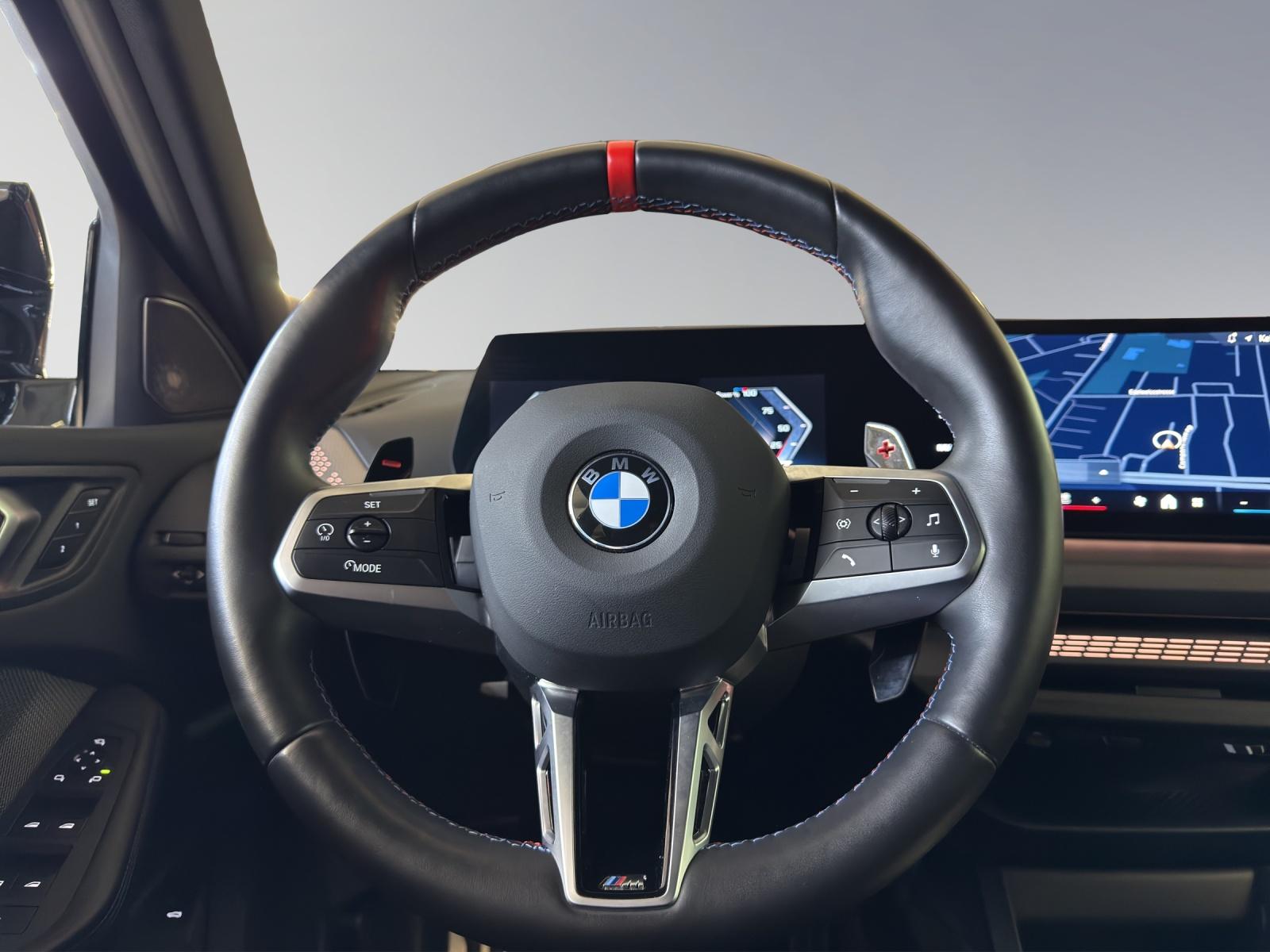 BMW M135i xDrive M-SportPaket Pro-image-9