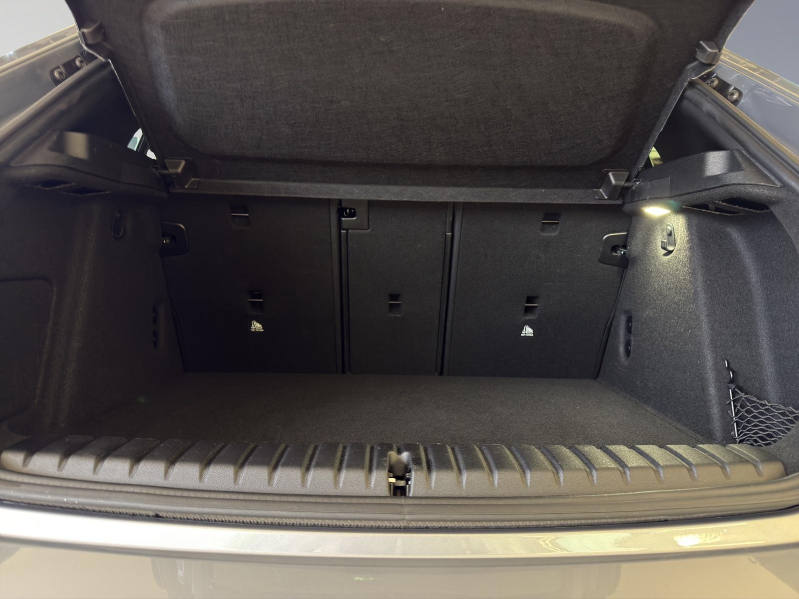 BMW M135i xDrive M-SportPaket Pro-image-17