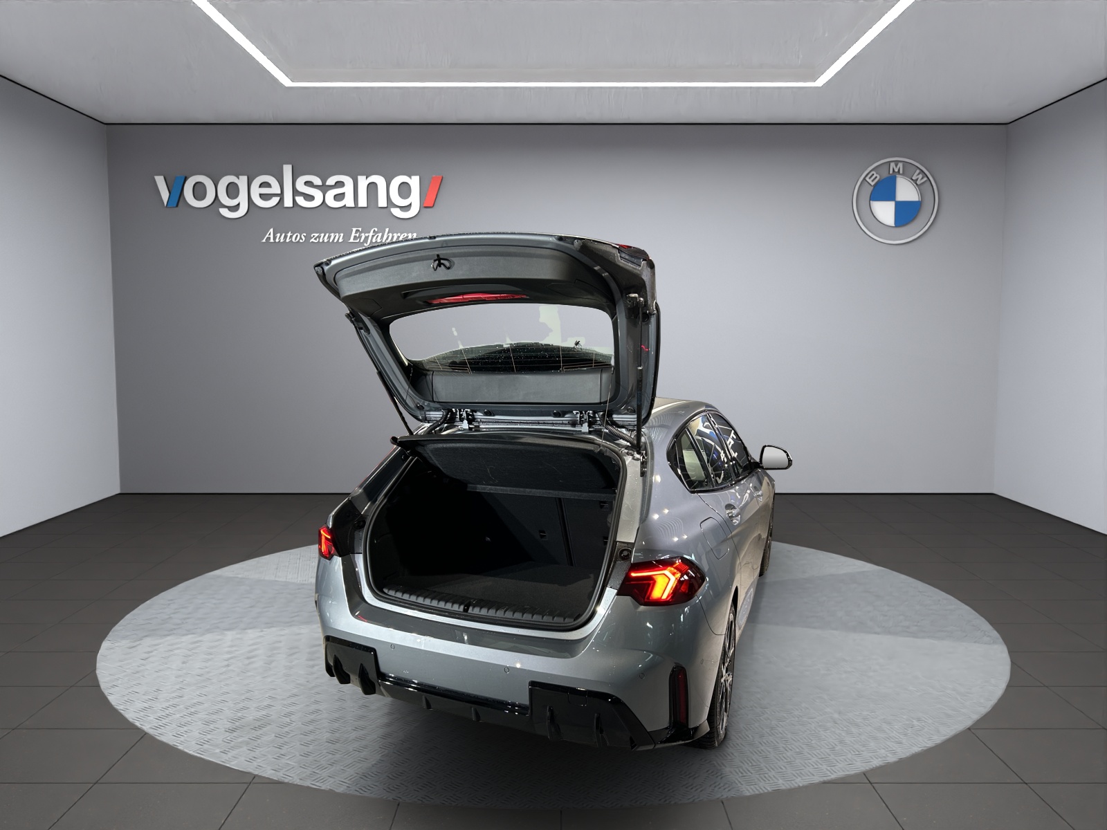 BMW 120 M Sport Steptronic-image-10