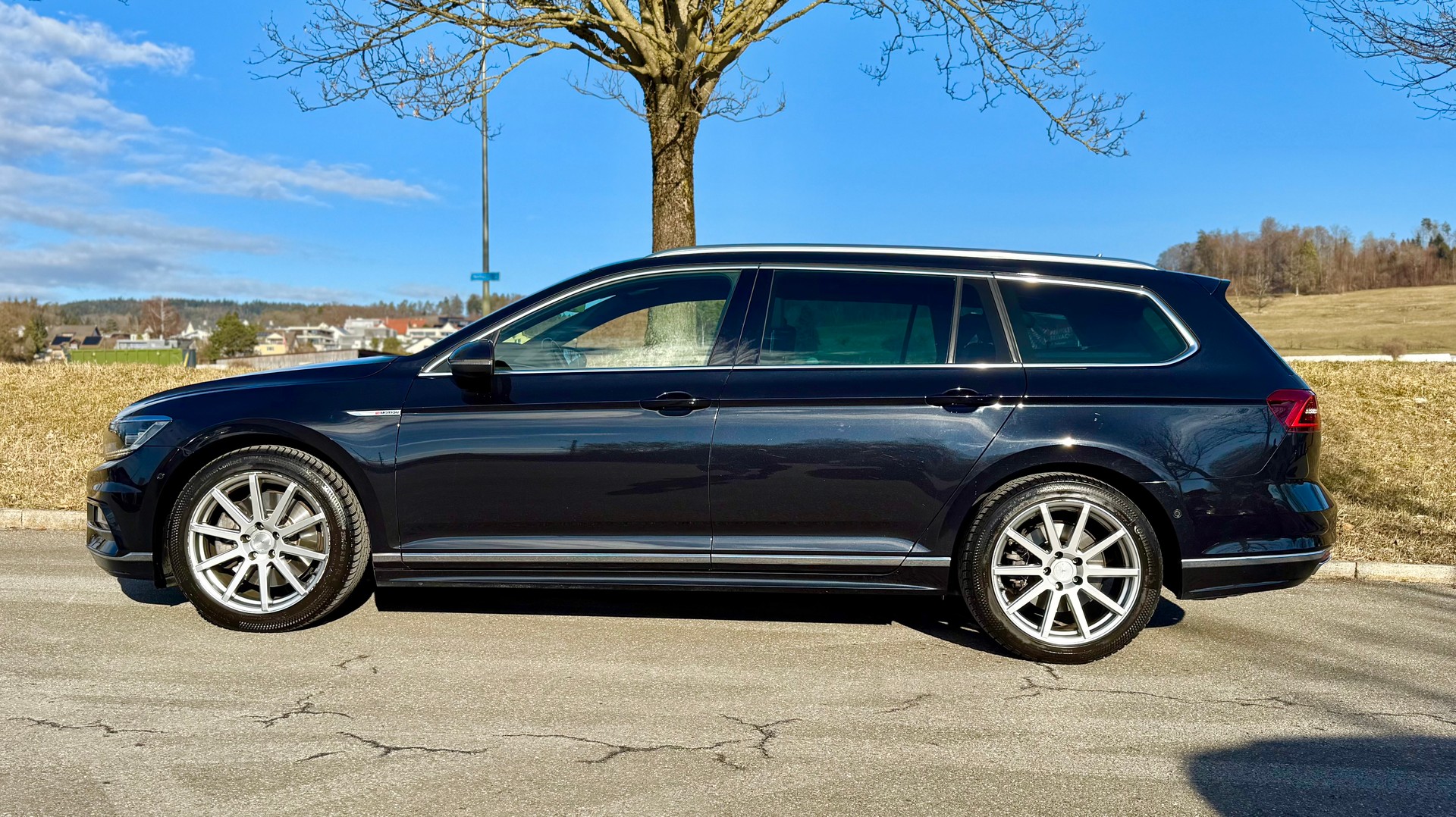 VW Passat Variant 2.0 TSI BMT Highline 4Motion DSG-image-7