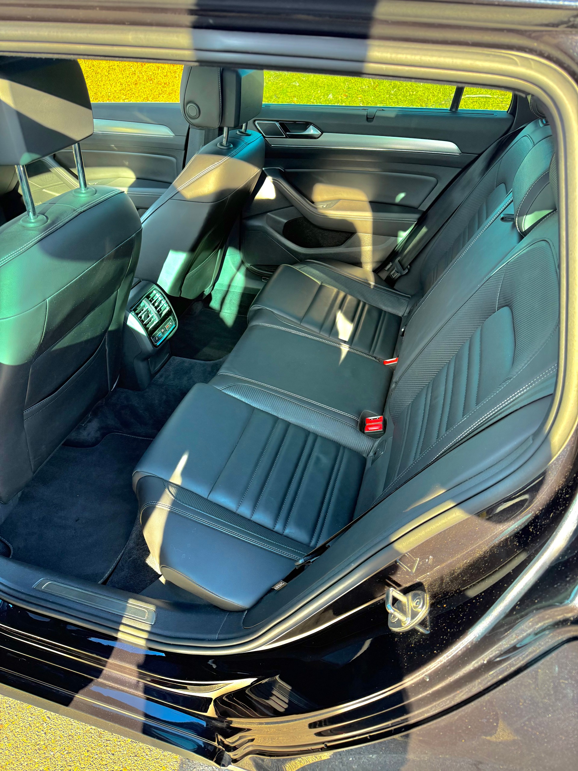 VW Passat Variant 2.0 TSI BMT Highline 4Motion DSG-image-12