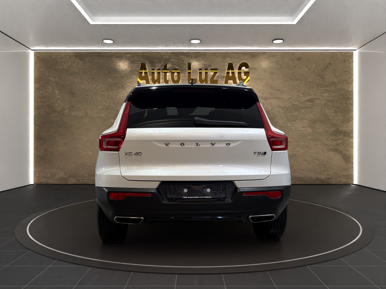 VOLVO XC40 T5 AWD R-Design Geartronic-image-2