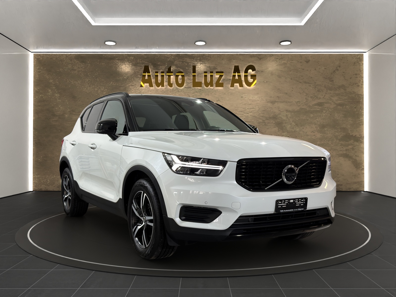 VOLVO XC40 T5 AWD R-Design Geartronic-image-6