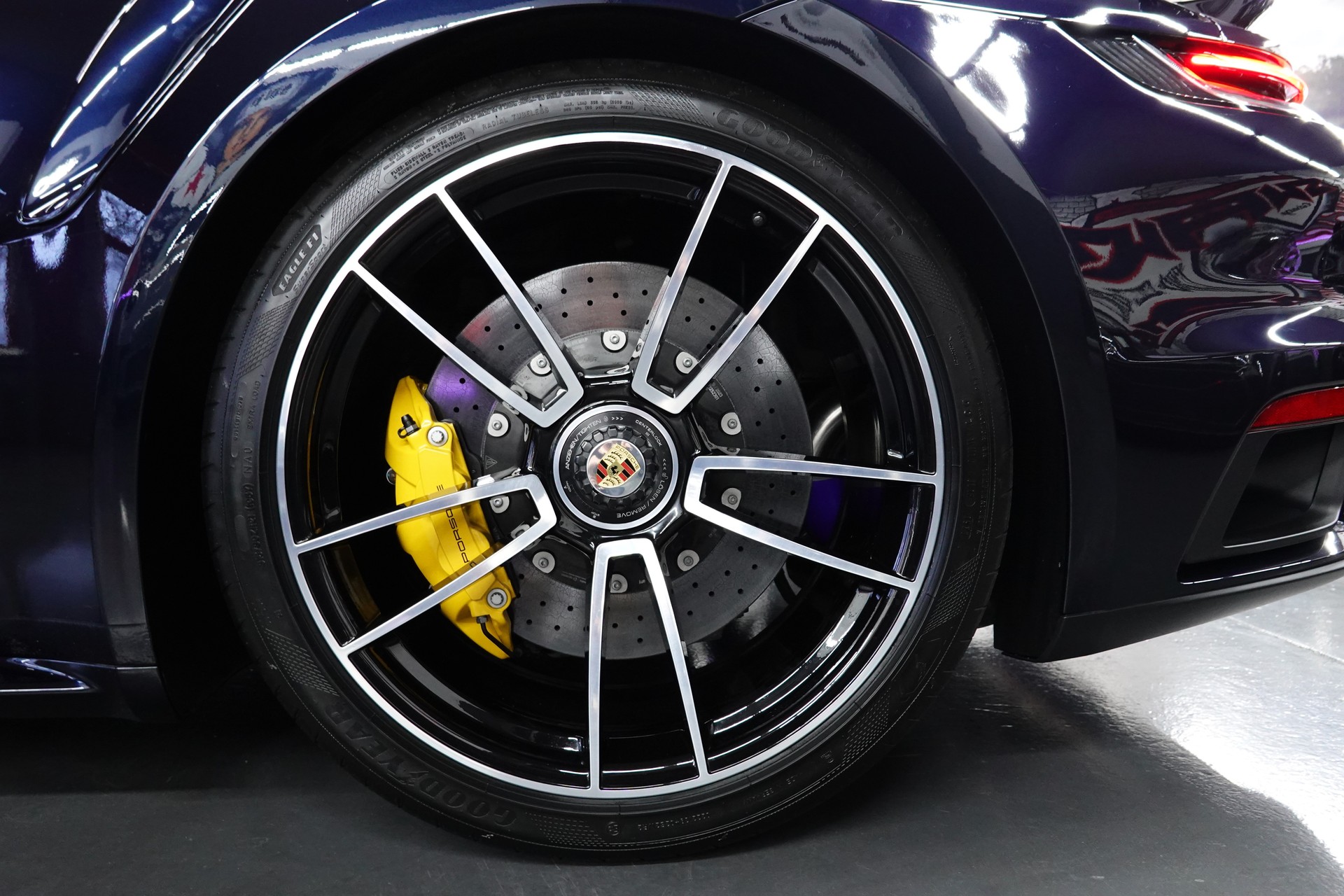 PORSCHE 911 TURBO S PDK CH-FZ 9FF 1000+ STAGE 9 RACE ON-image-14