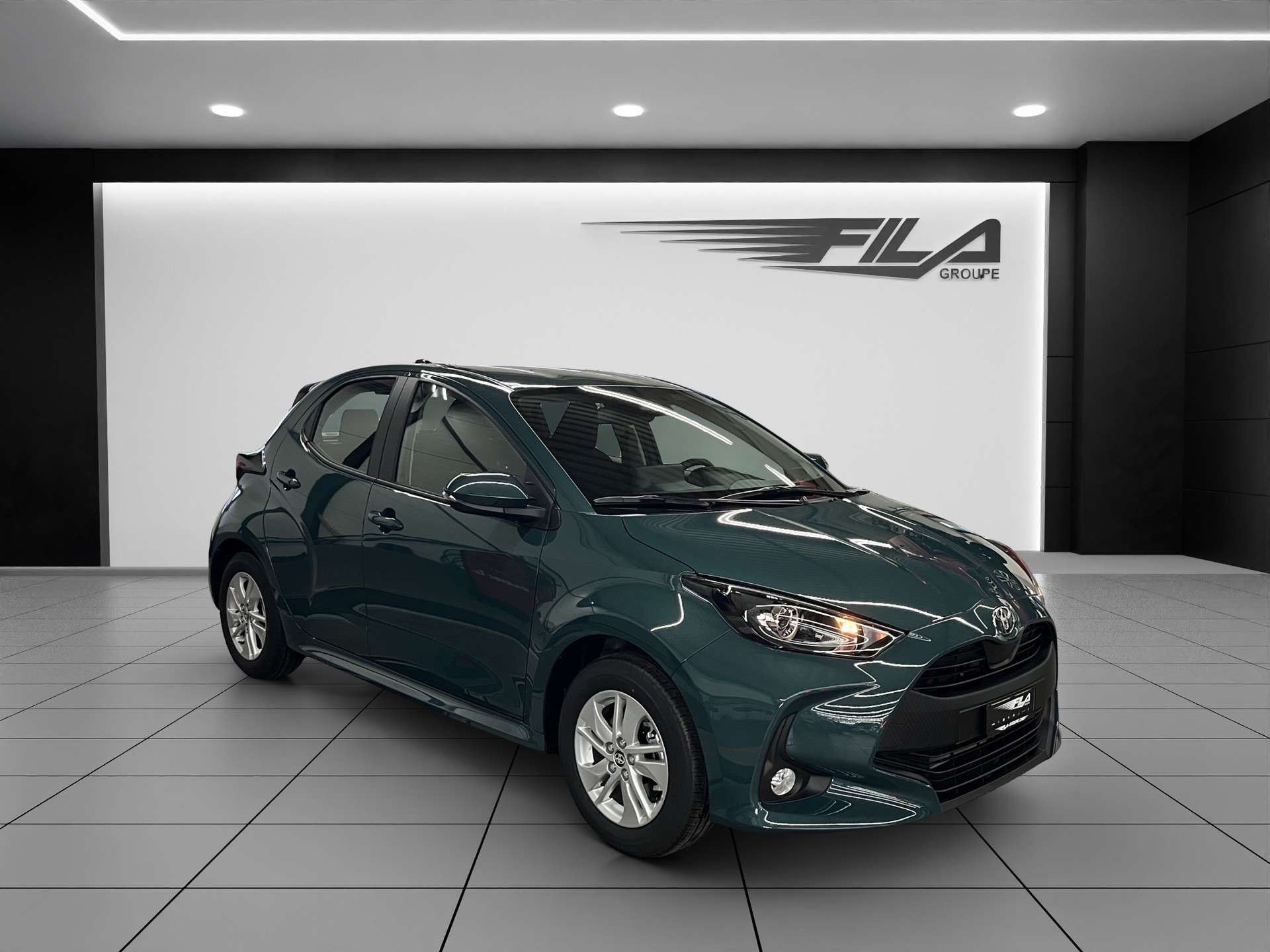 TOYOTA YARIS 1.5 VVT-i HSD Comfort-image-6