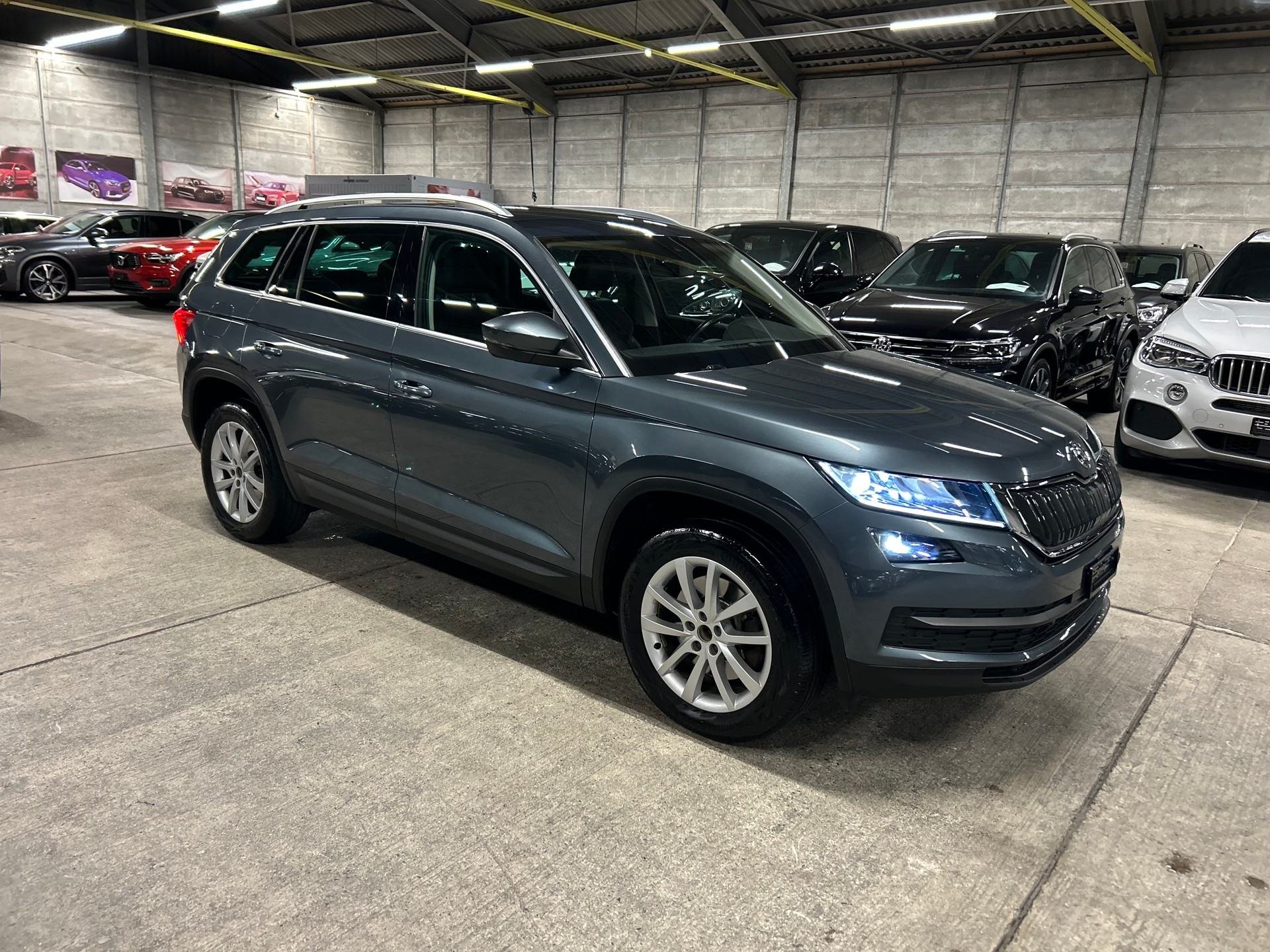 SKODA Kodiaq 2.0 TDI 4x4 DSG 7 Plätzer-image-1