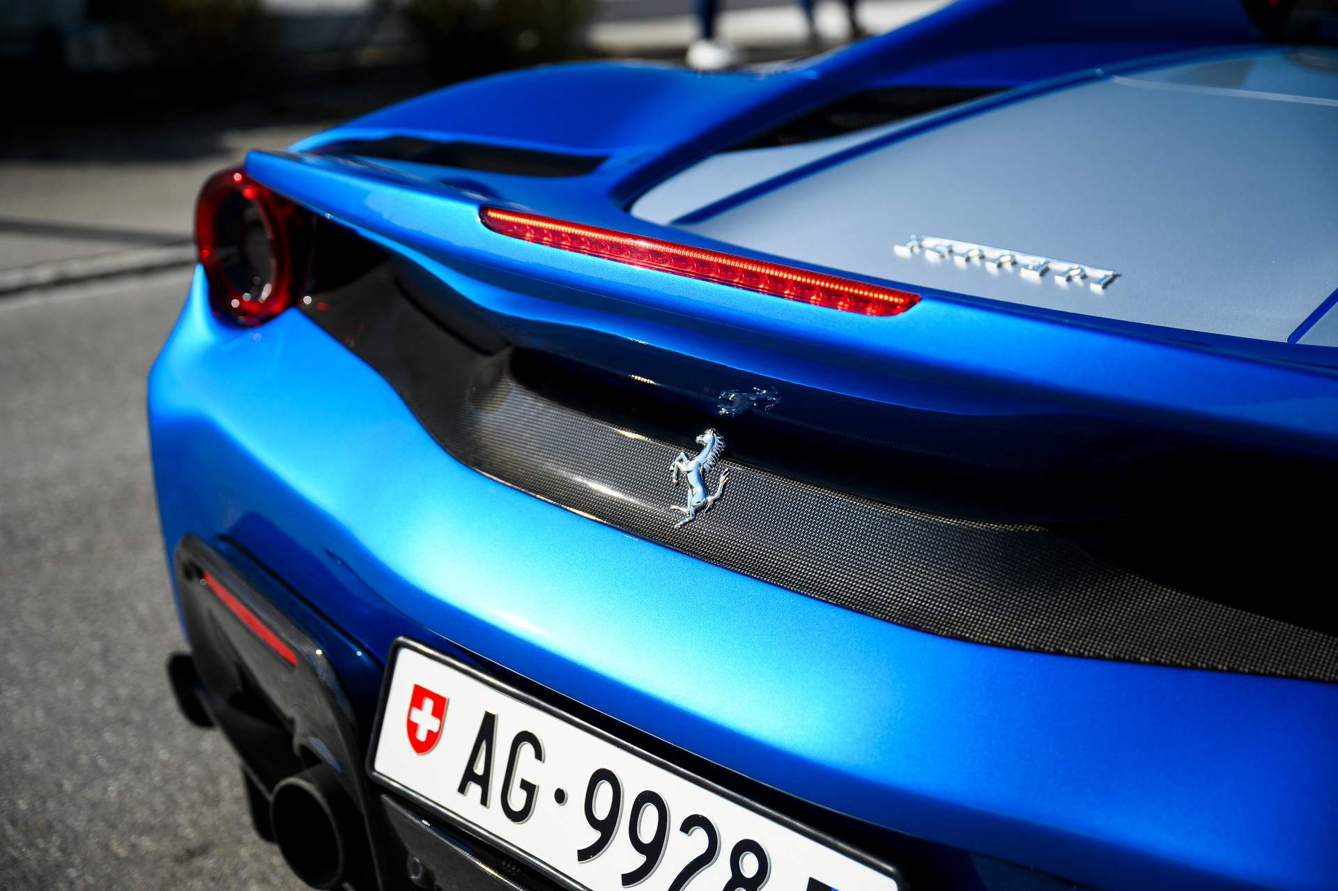 FERRARI 488 Pista Spider 3.9 V8-image-9