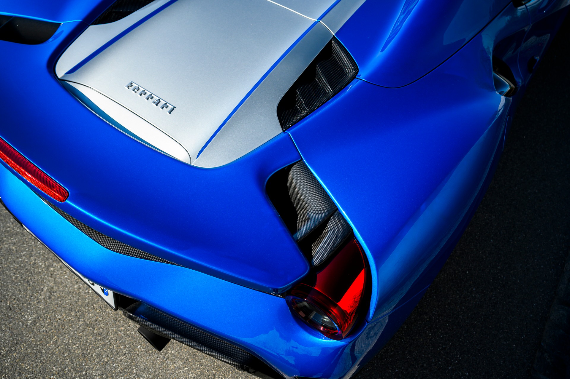 FERRARI 488 Pista Spider 3.9 V8-image-5