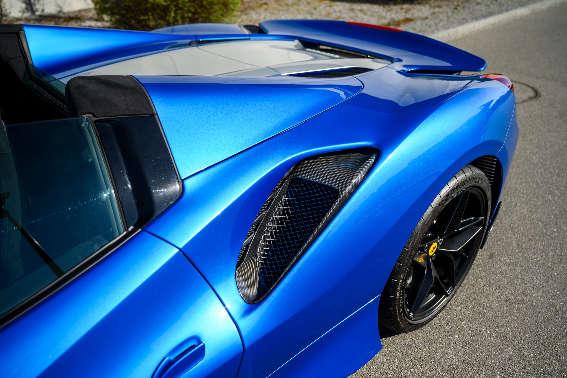 FERRARI 488 Pista Spider 3.9 V8-image-7