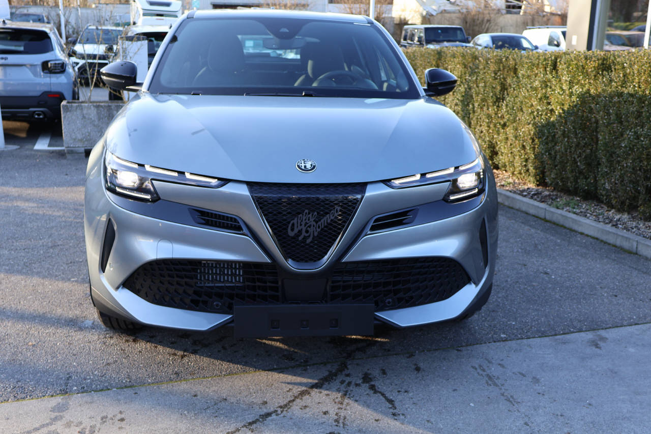 ALFA ROMEO Junior 1.2 Ibrida-image-5