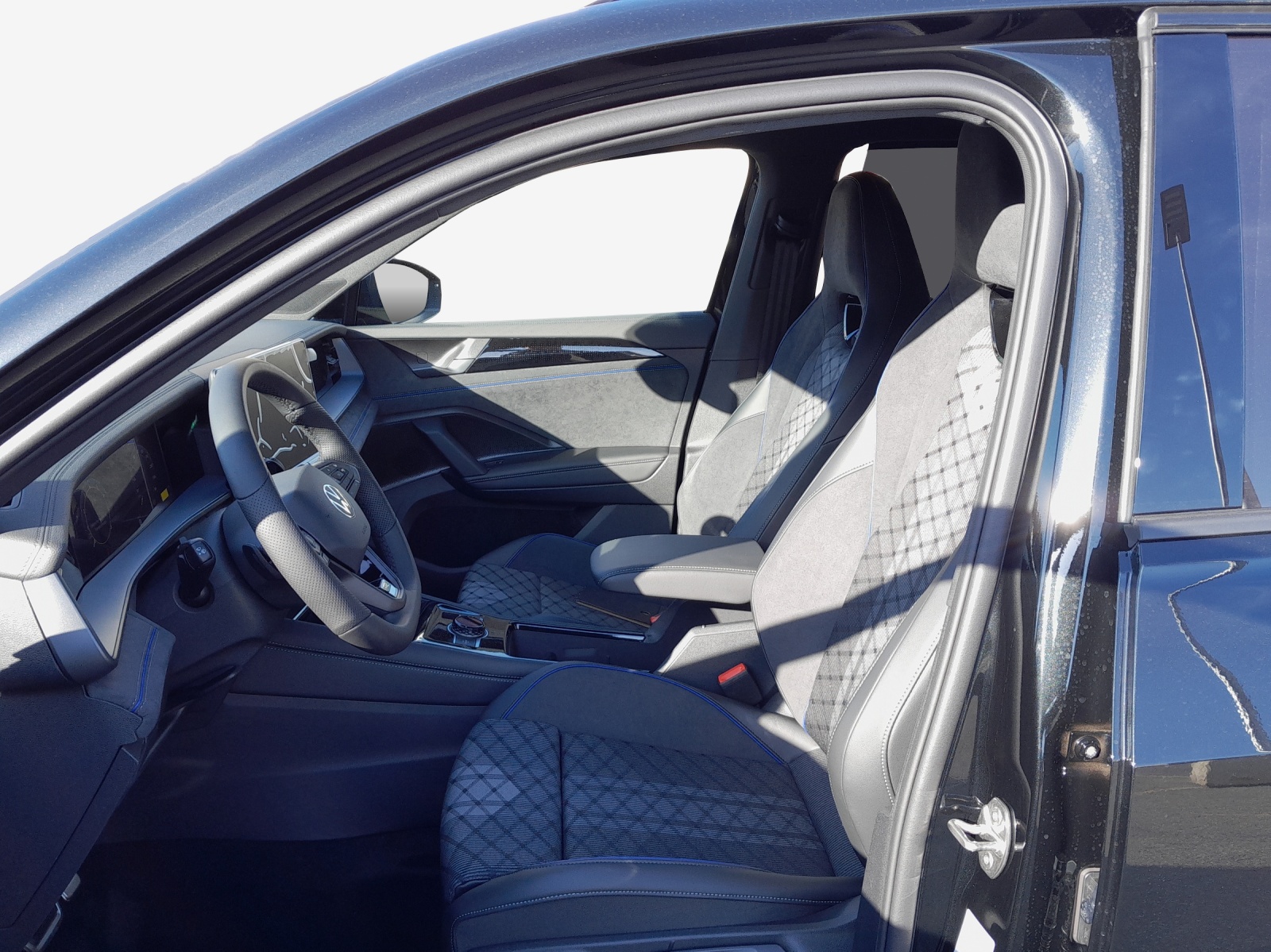 VW Tayron 2.0 TSI R-Line DSG 4Motion-image-7