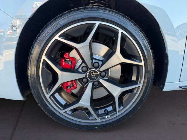 AUDI A1 Sportback 35 TFSI S Line S-tronic-image-8