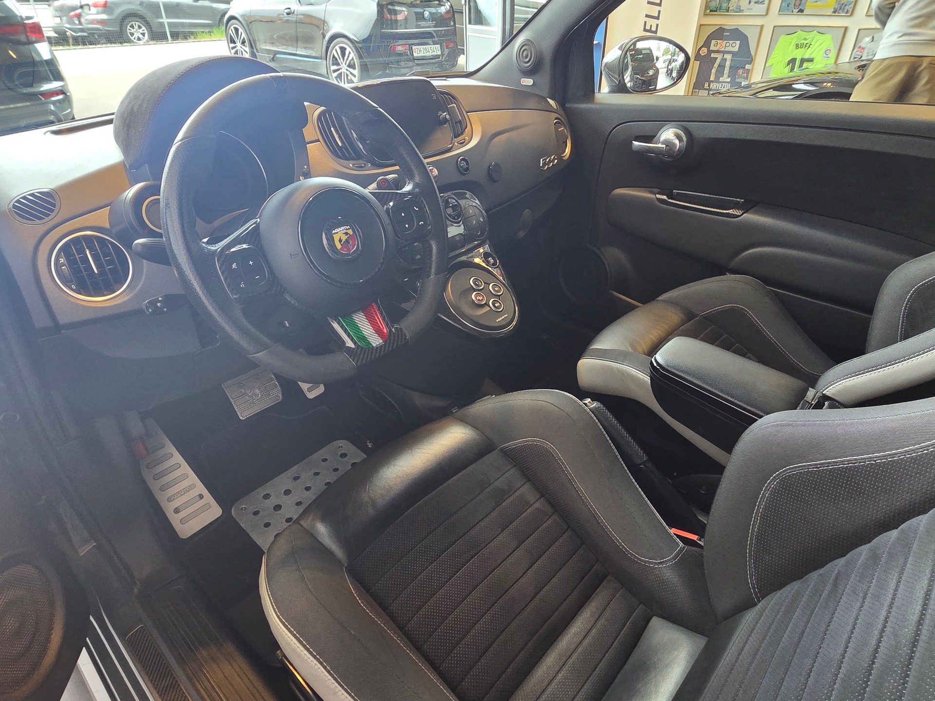 FIAT 595 1.4 16V T Abarth Comp-image-8