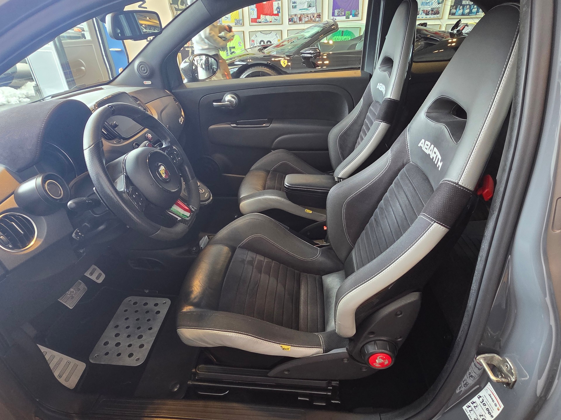 FIAT 595 1.4 16V T Abarth Comp-image-7
