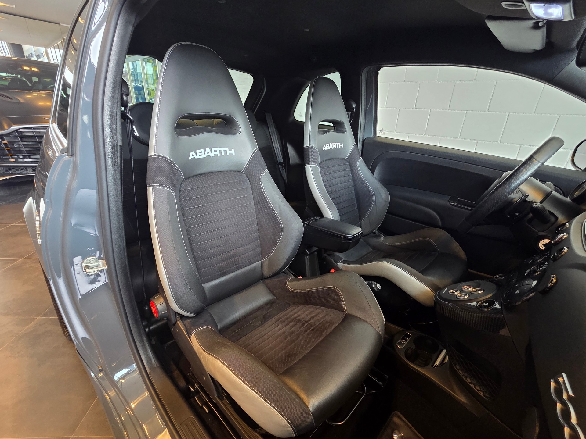 FIAT 595 1.4 16V T Abarth Comp-image-14
