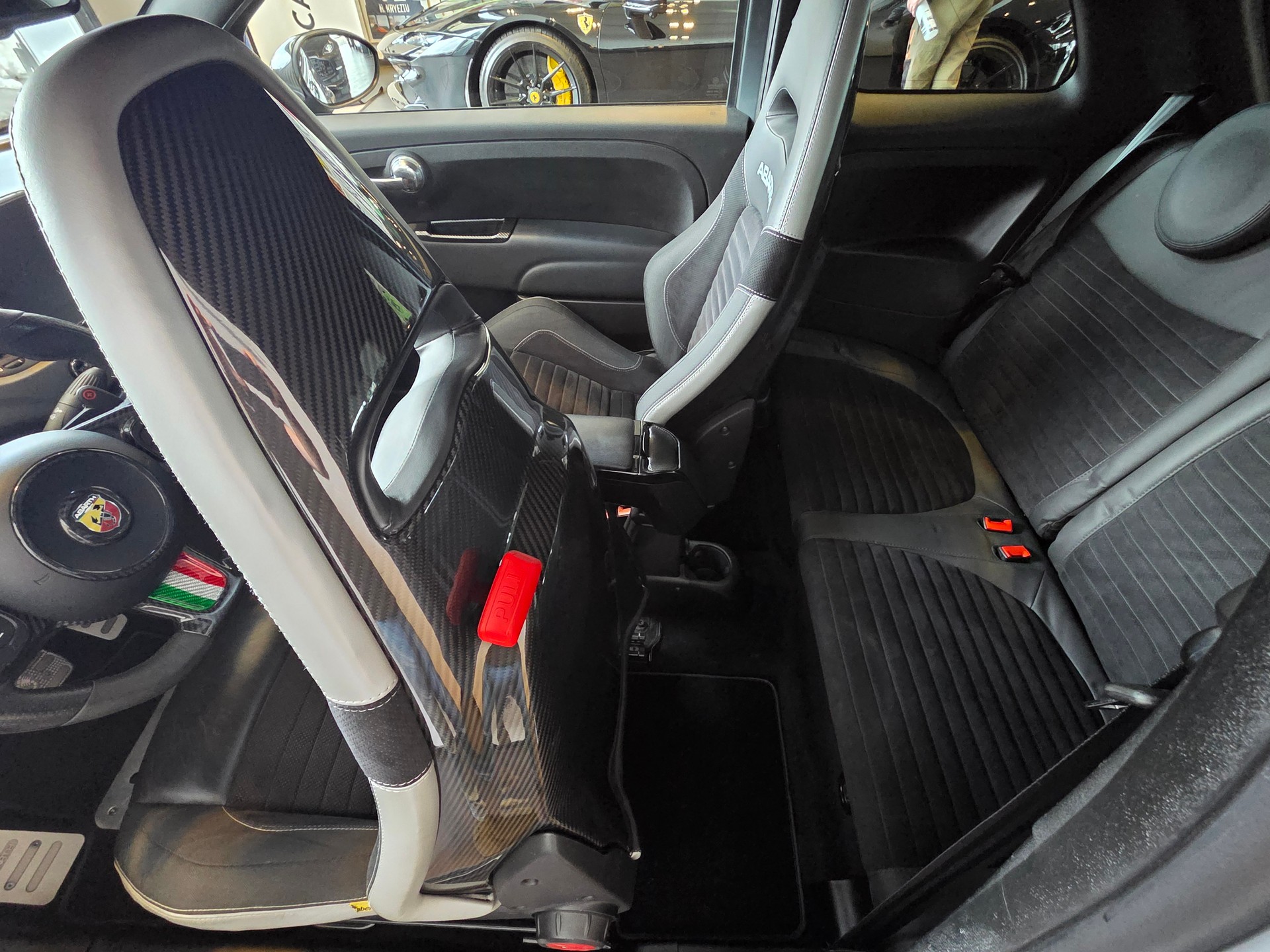 FIAT 595 1.4 16V T Abarth Comp-image-10
