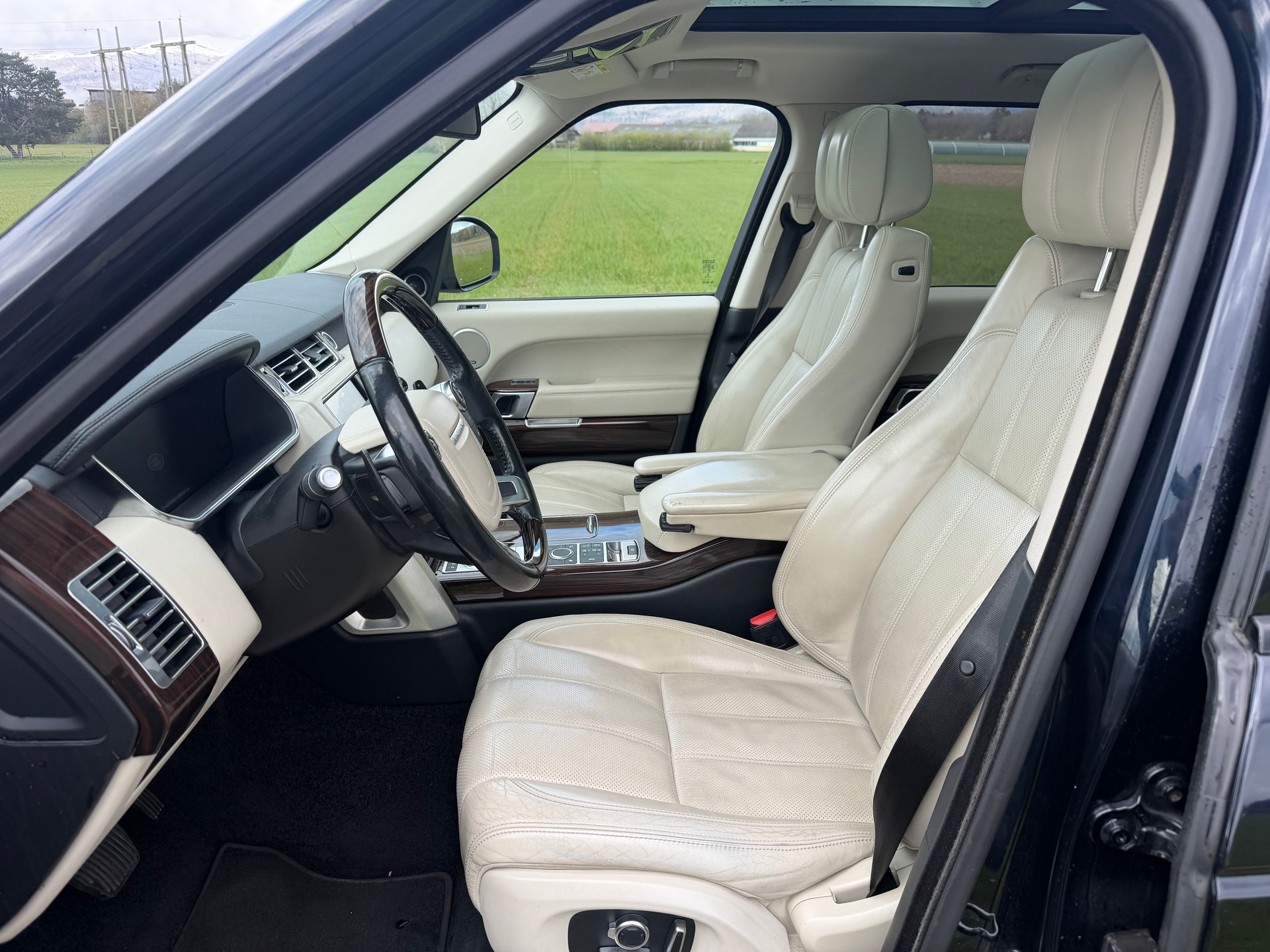 LAND ROVER Range Rover 3.0 TDV6 HSE Automatic-image-12