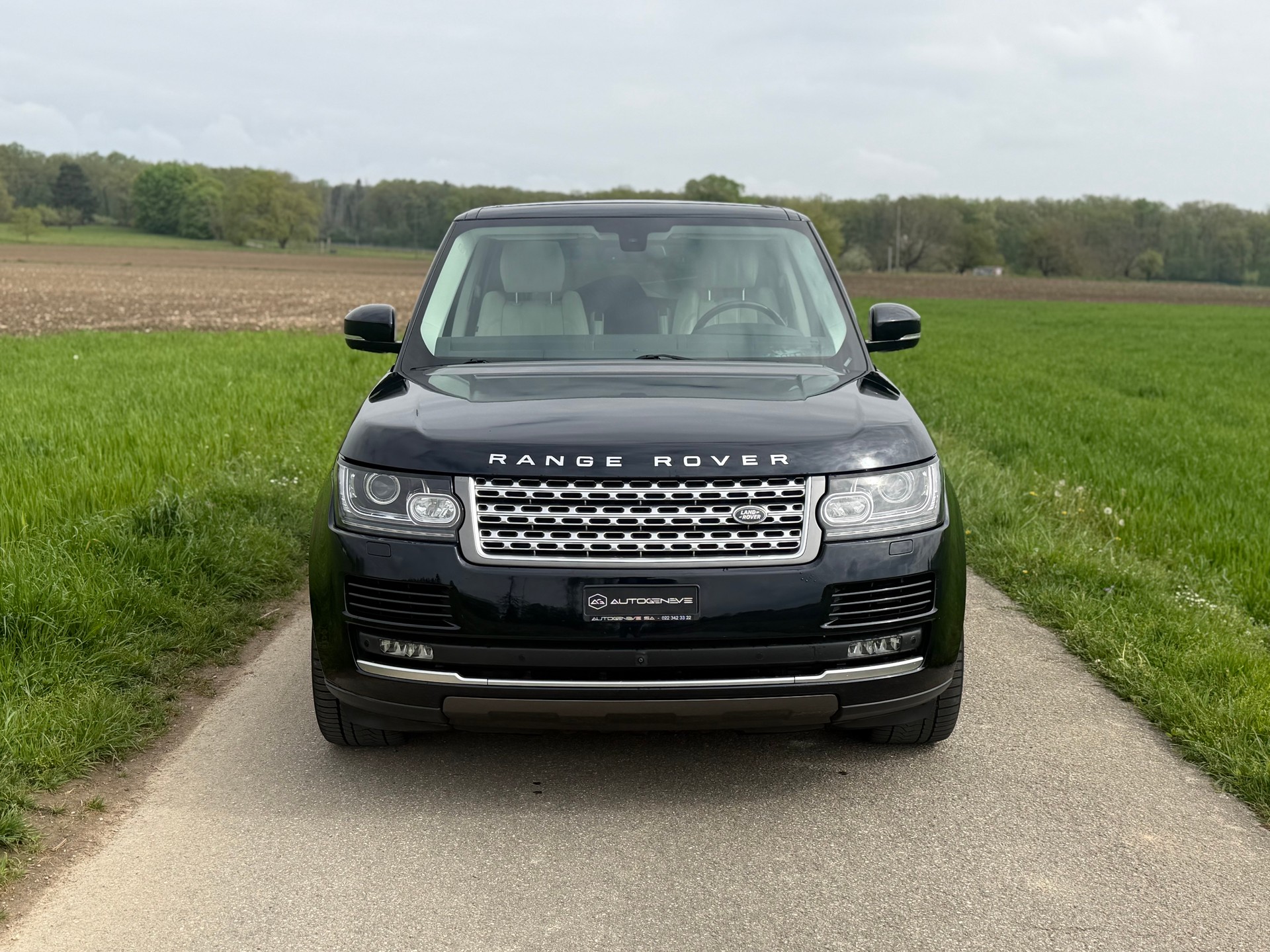 LAND ROVER Range Rover 3.0 TDV6 HSE Automatic-image-0