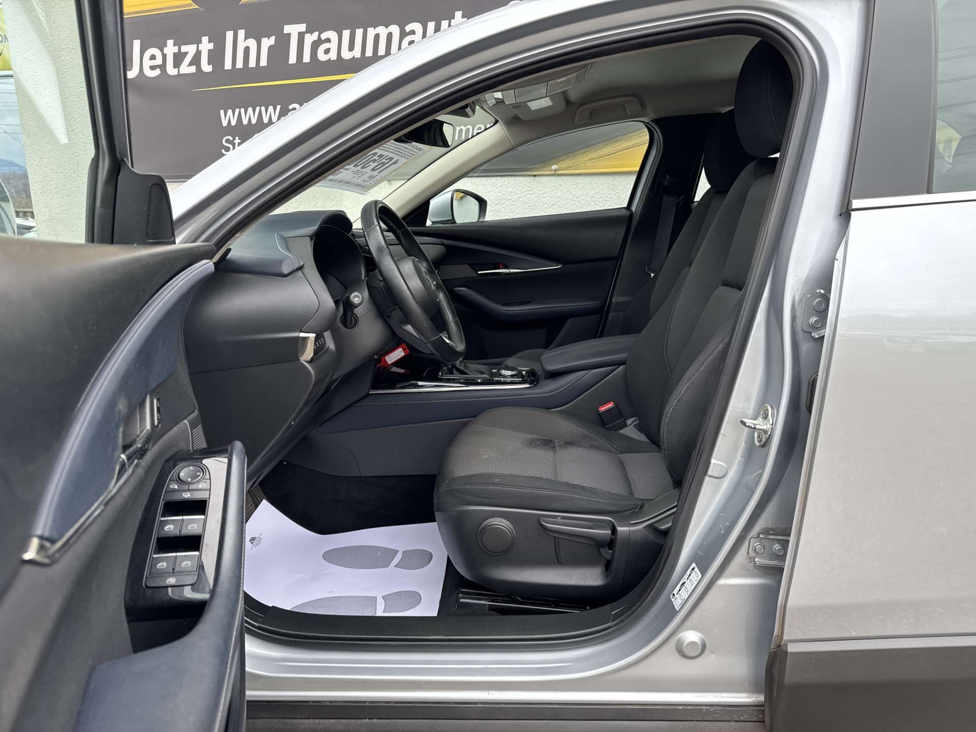 MAZDA CX-30 SKYACTIV-G M Hybrid 150 Ambition Plus FWD Automat-image-6