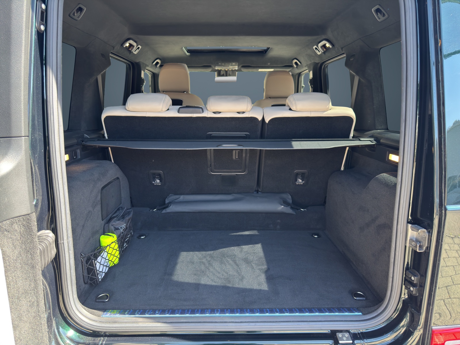 MERCEDES-BENZ G 400 d AMG Line 9G-T-image-8