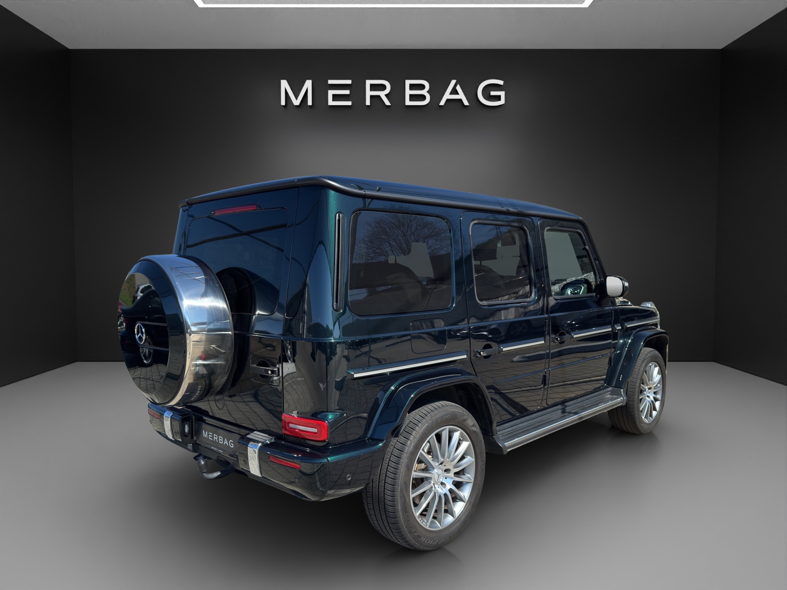 MERCEDES-BENZ G 400 d AMG Line 9G-T-image-4
