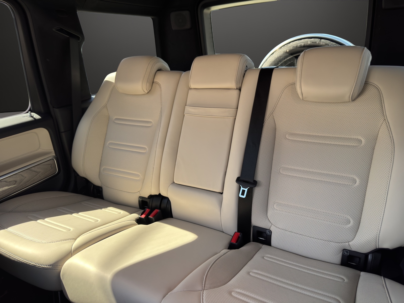 MERCEDES-BENZ G 400 d AMG Line 9G-T-image-14