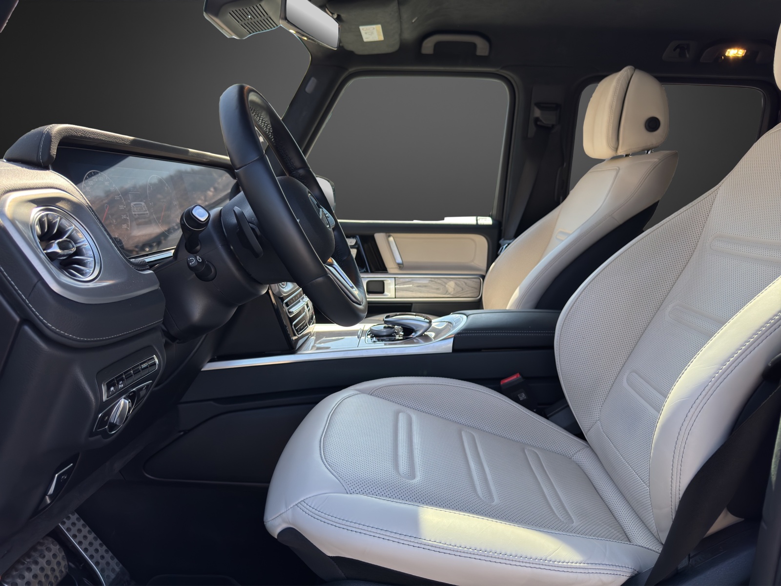 MERCEDES-BENZ G 400 d AMG Line 9G-T-image-9