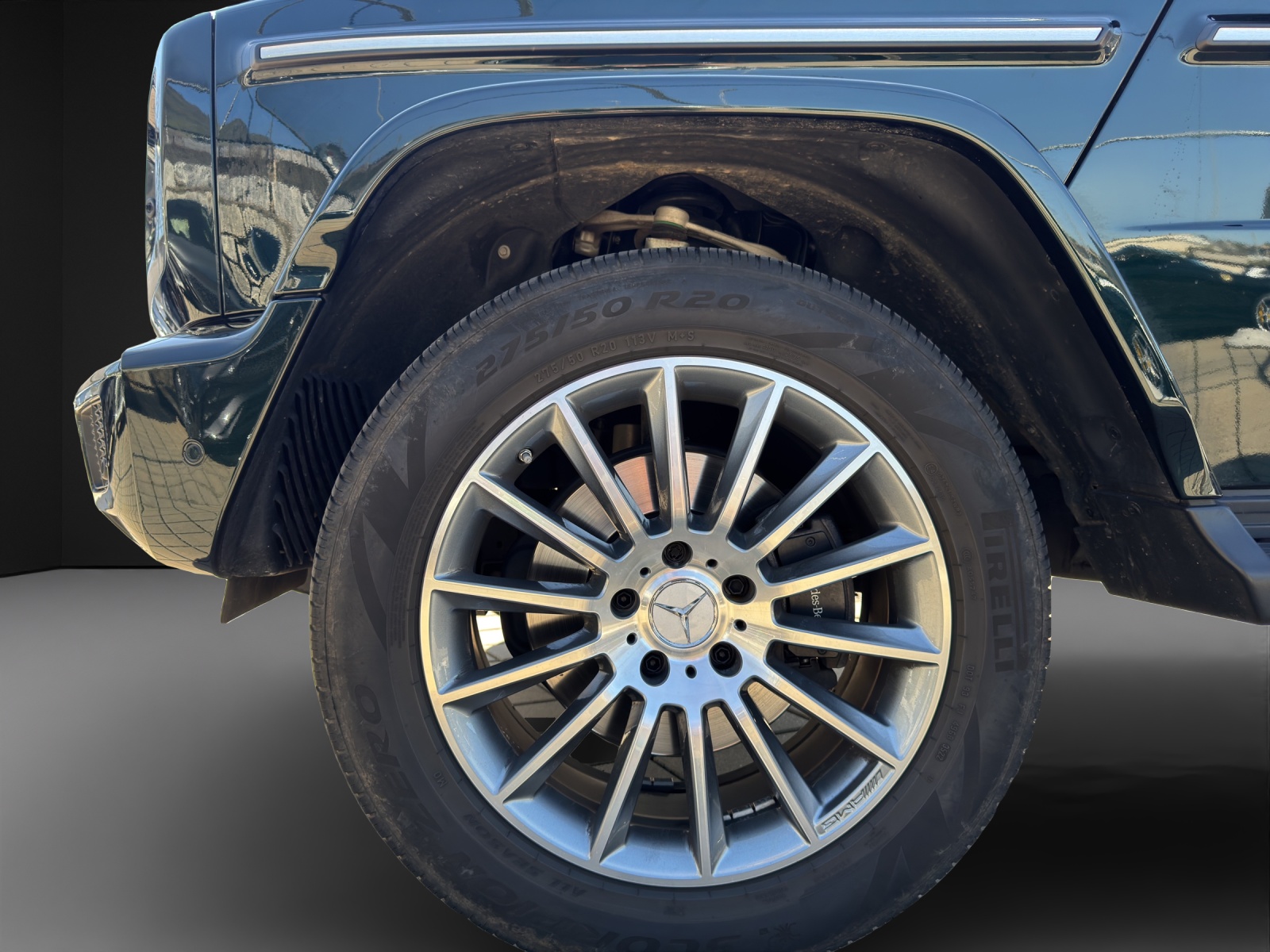 MERCEDES-BENZ G 400 d AMG Line 9G-T-image-7