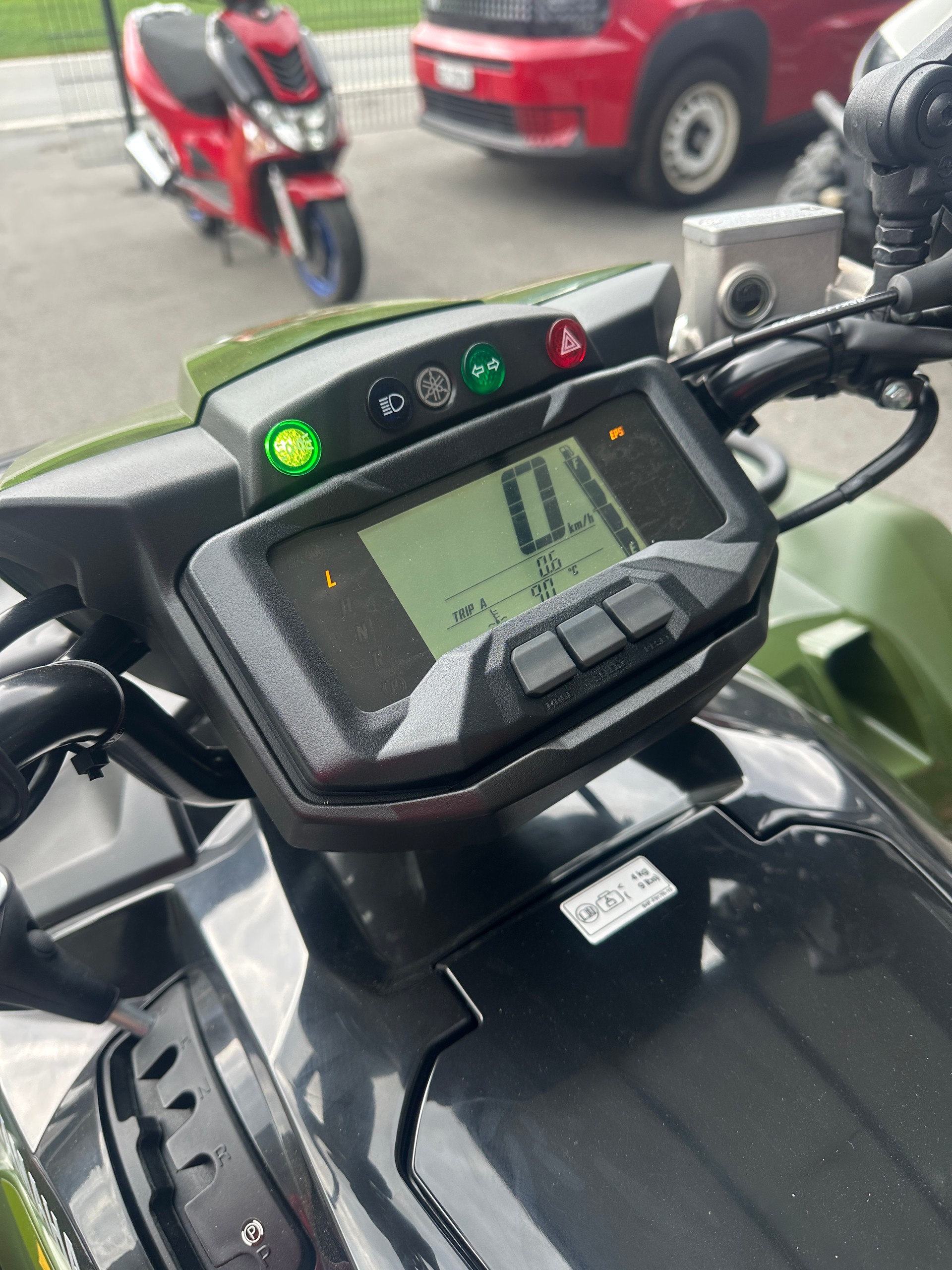YAMAHA Kodiak 4x4 EPS-image-5