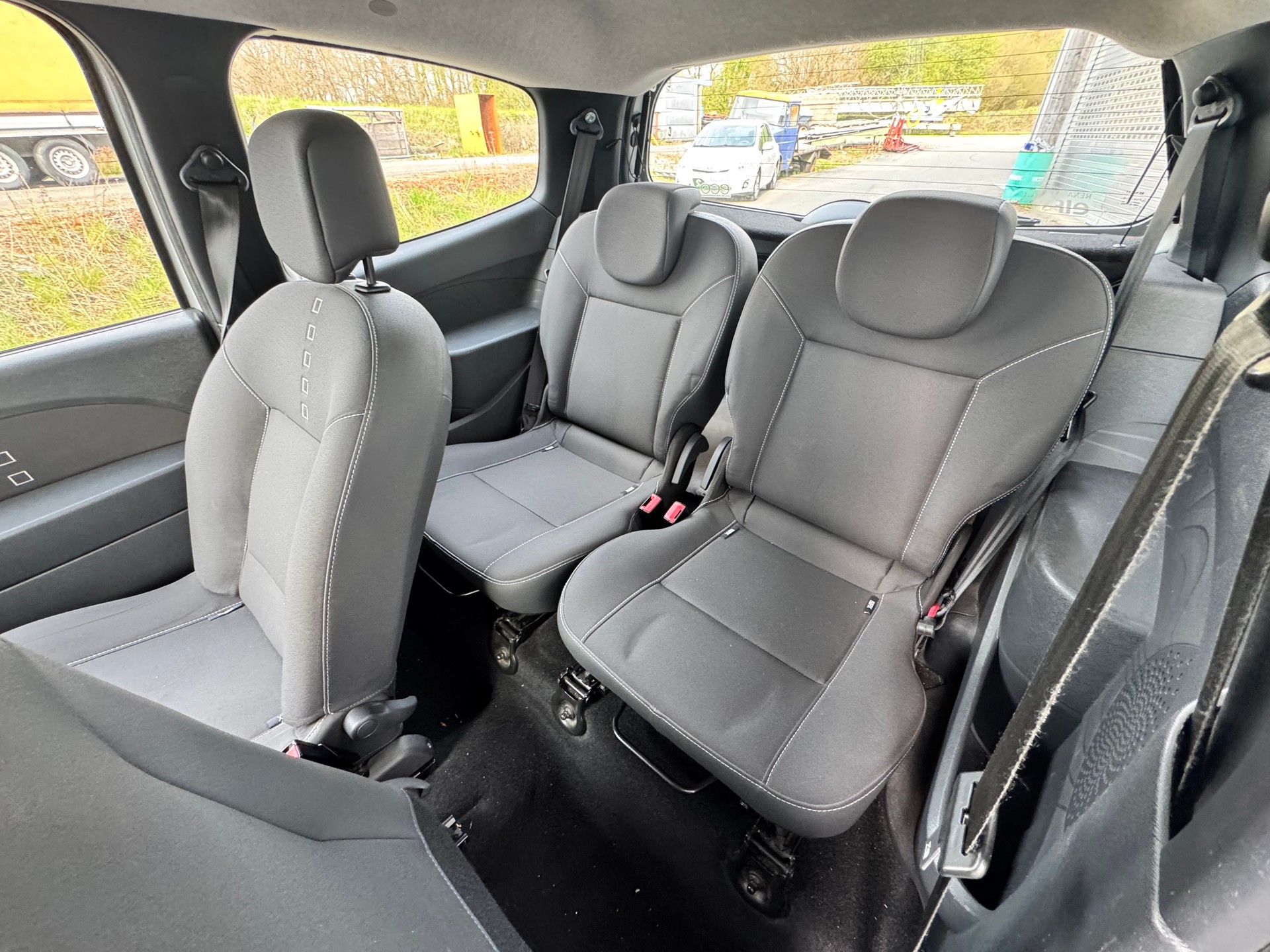 RENAULT Twingo 1.2 16V Dynamique-image-10