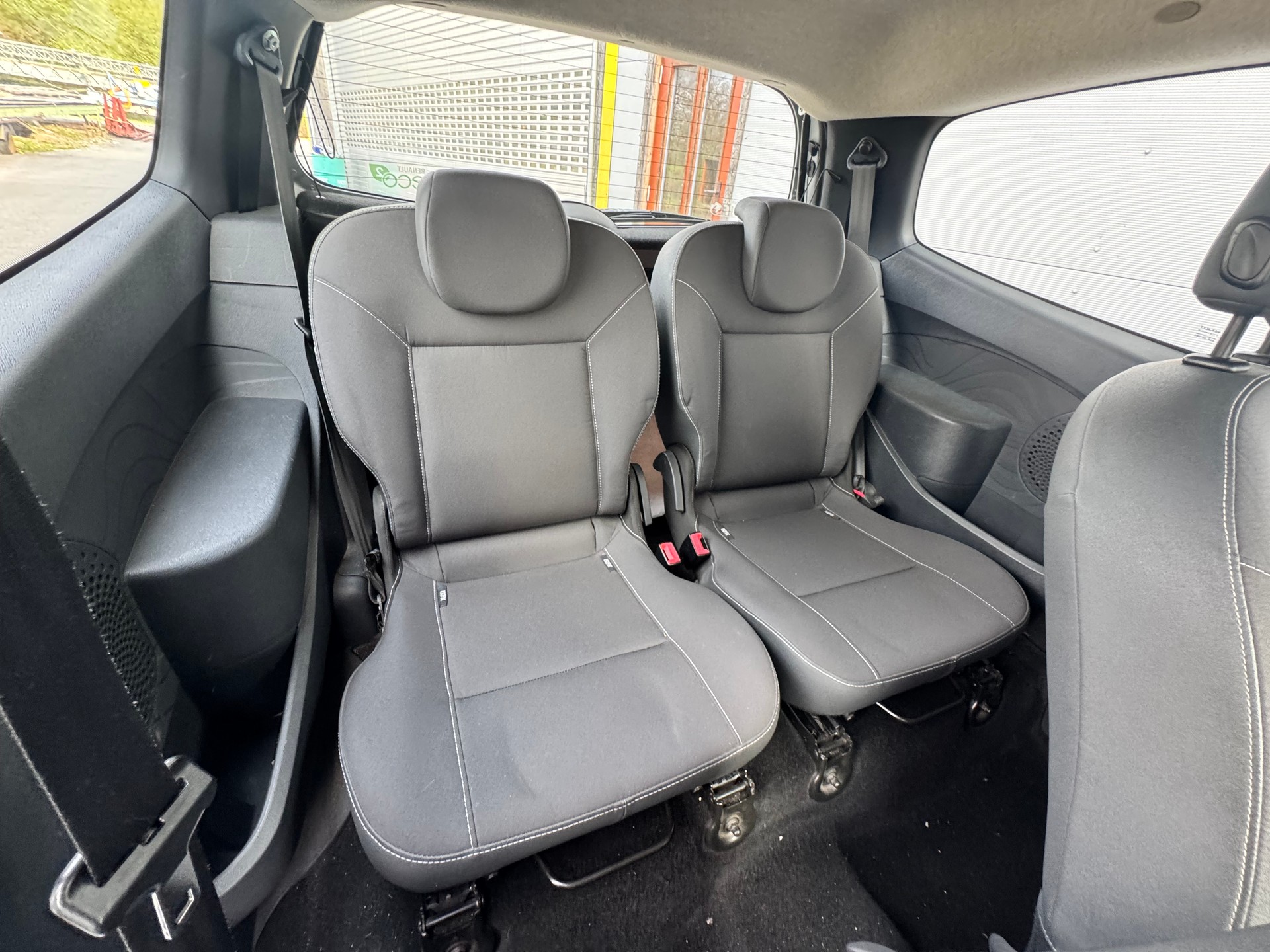 RENAULT Twingo 1.2 16V Dynamique-image-11