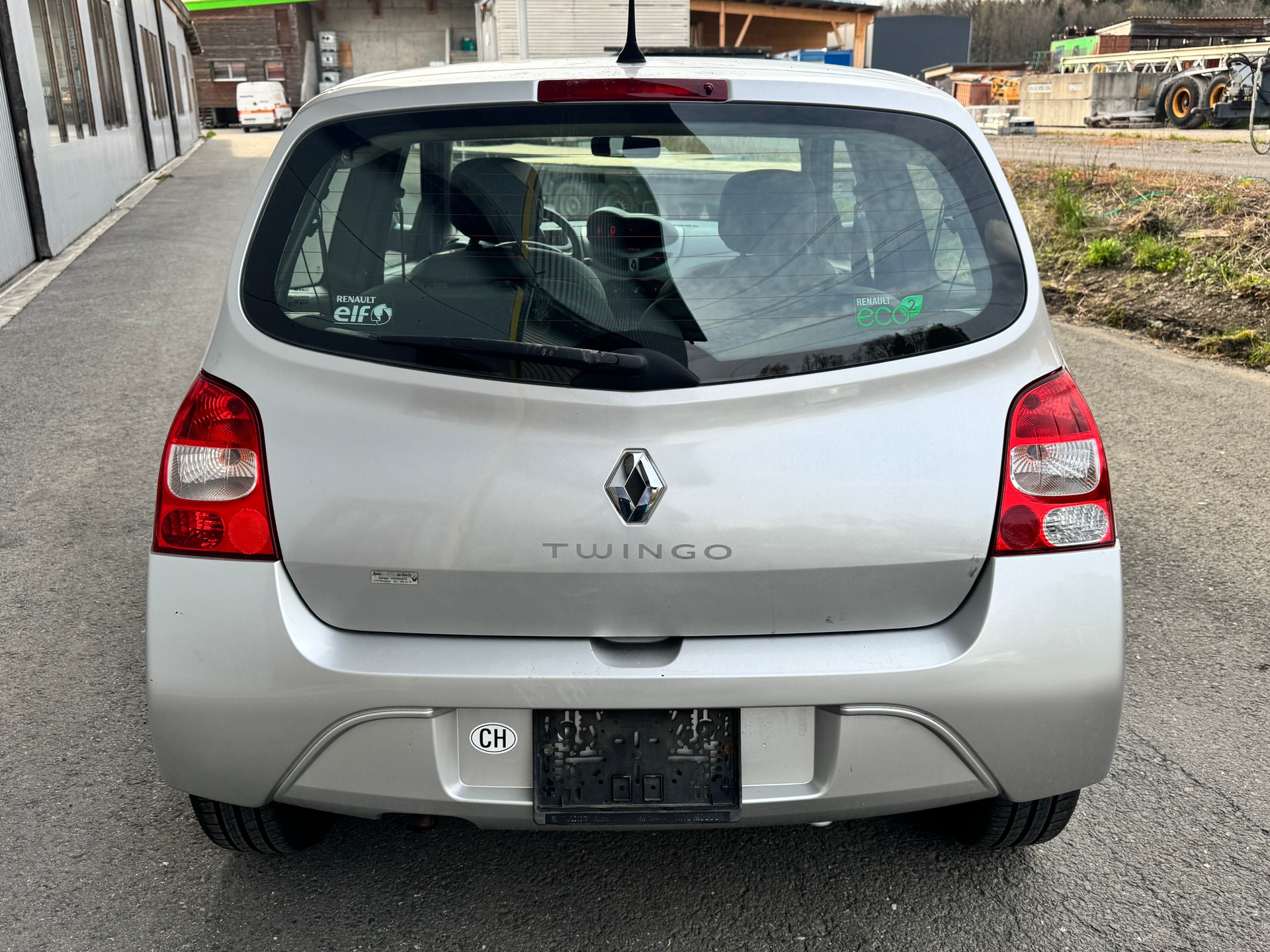 RENAULT Twingo 1.2 16V Dynamique-image-4