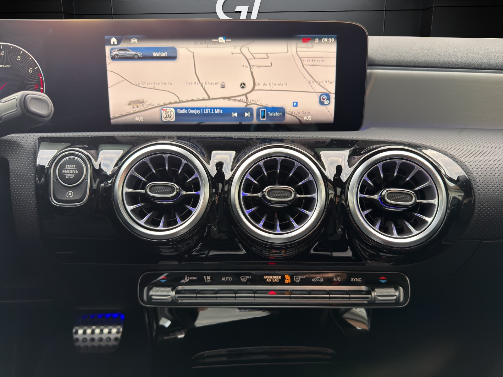 Image MERCEDES-BENZ A-220 A 220 4Matic 8G-DCT