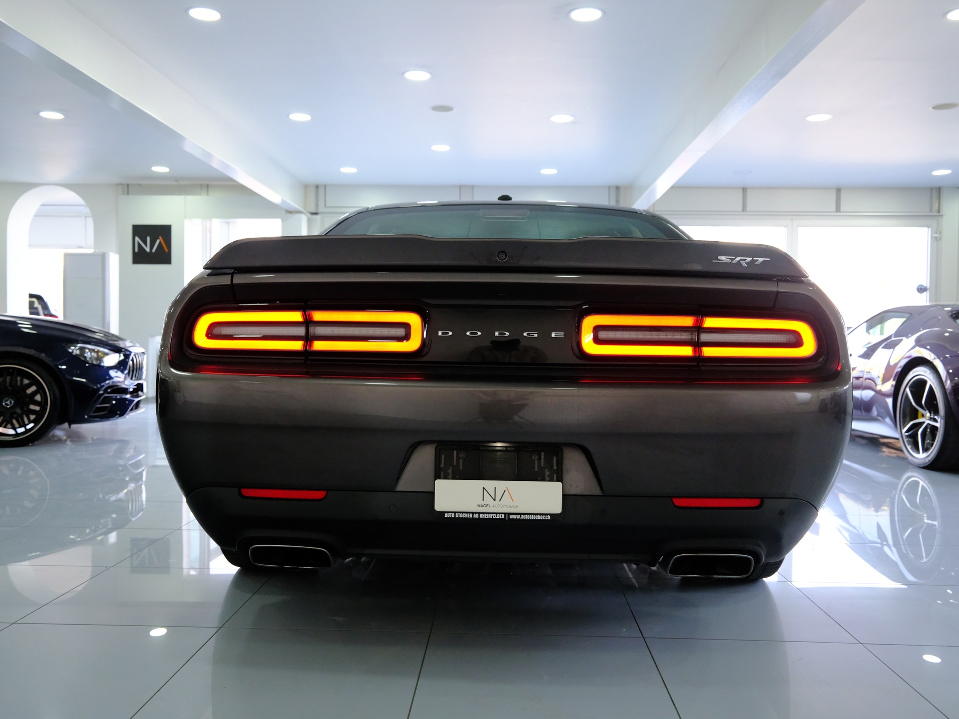 DODGE Challenger SRT 392-image-5