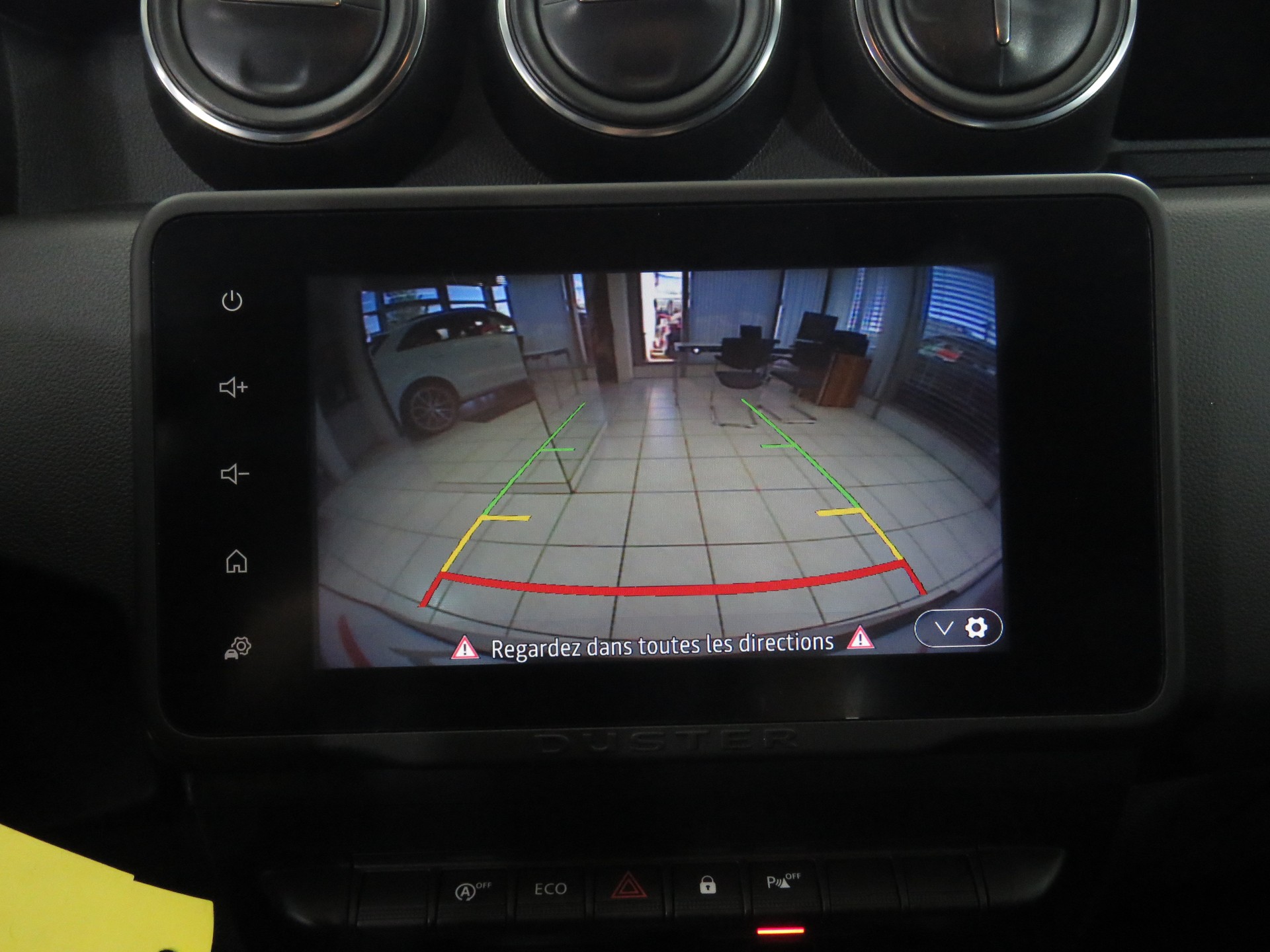 DACIA Duster TCe 150 Extreme EDC (Automat)-image-17