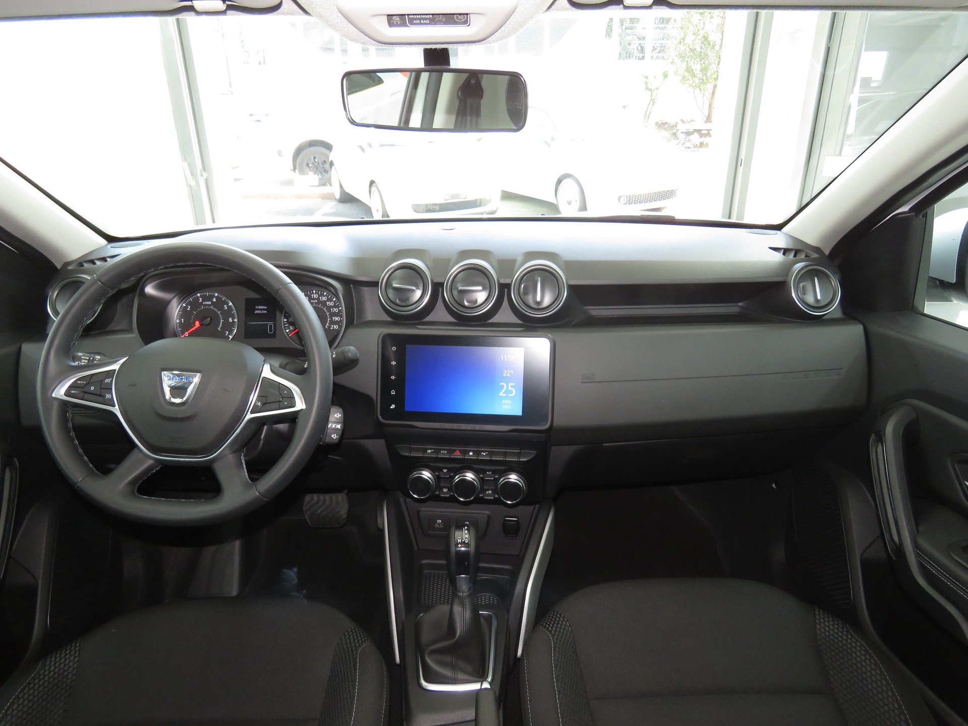 DACIA Duster TCe 150 Extreme EDC (Automat)-image-13