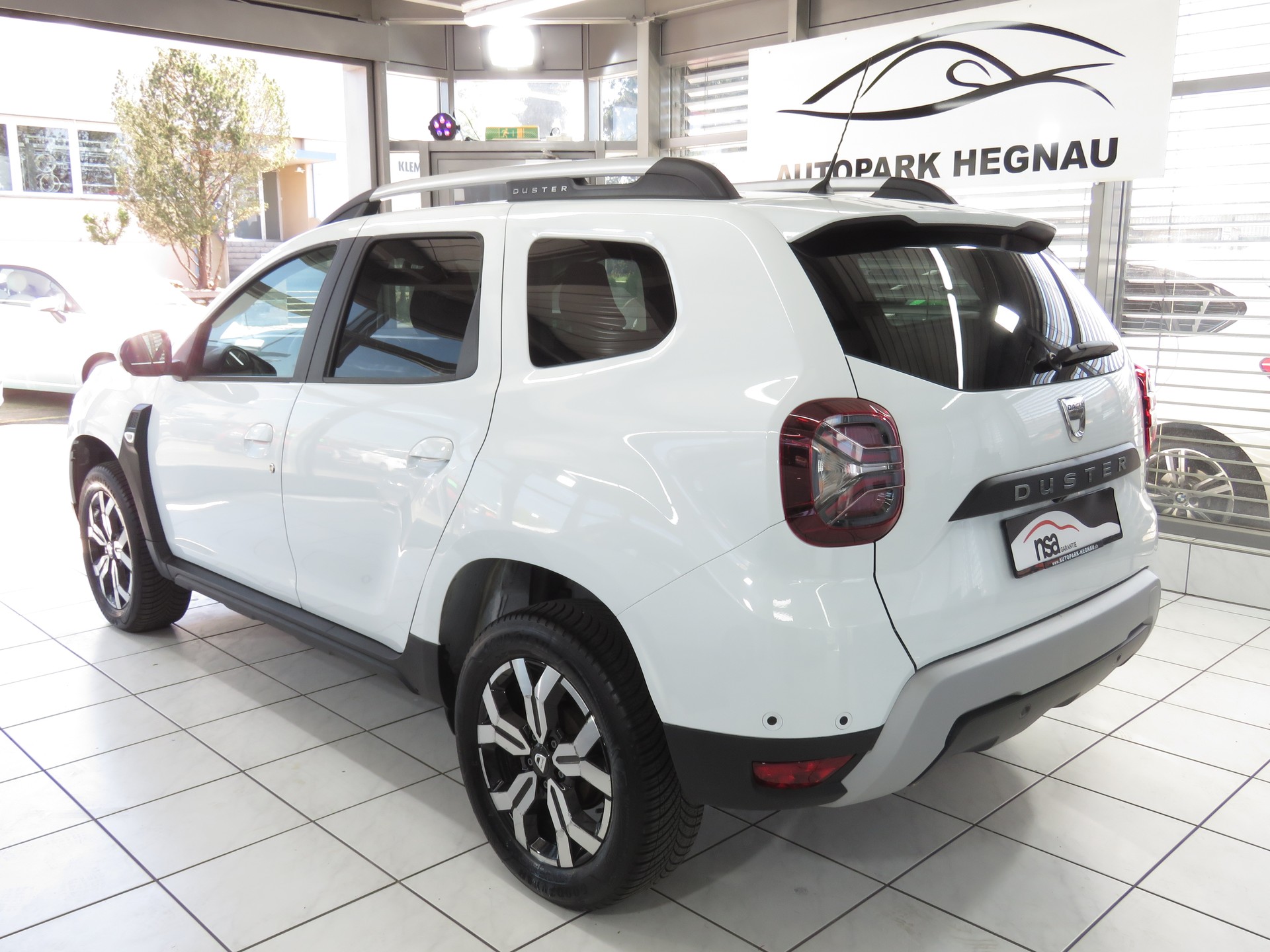 DACIA Duster TCe 150 Extreme EDC (Automat)-image-5