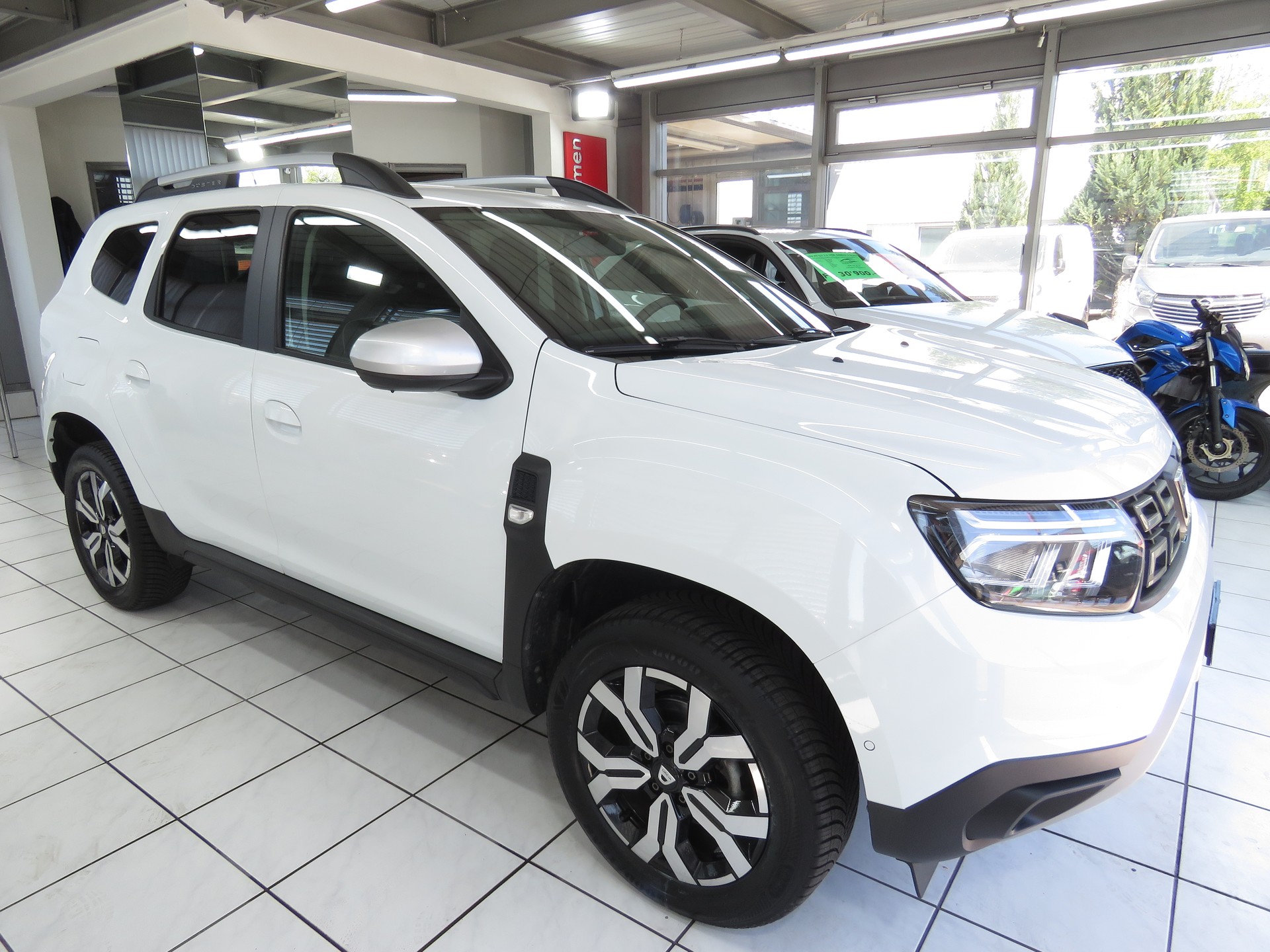 DACIA Duster TCe 150 Extreme EDC (Automat)-image-2