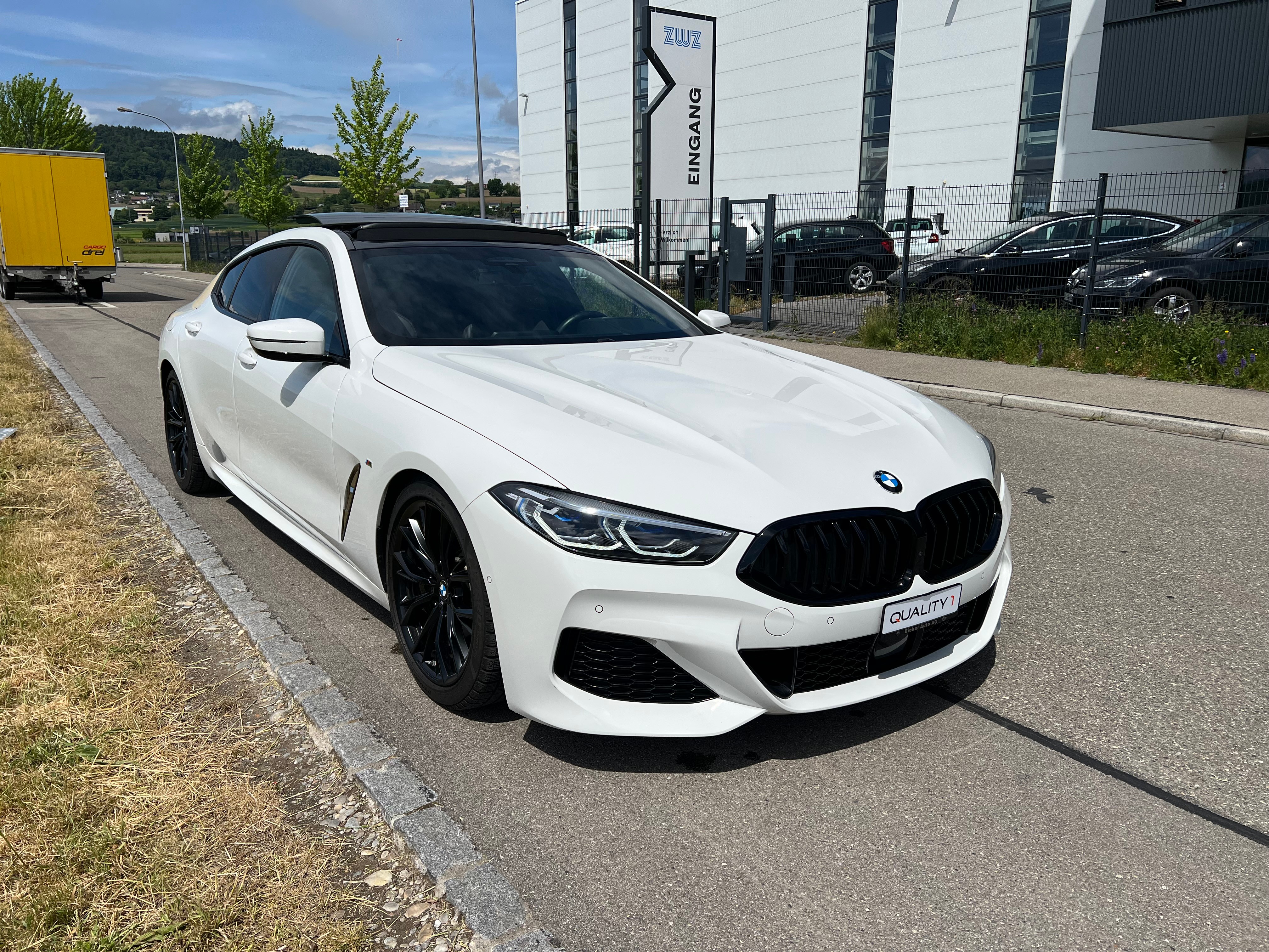 Car photo